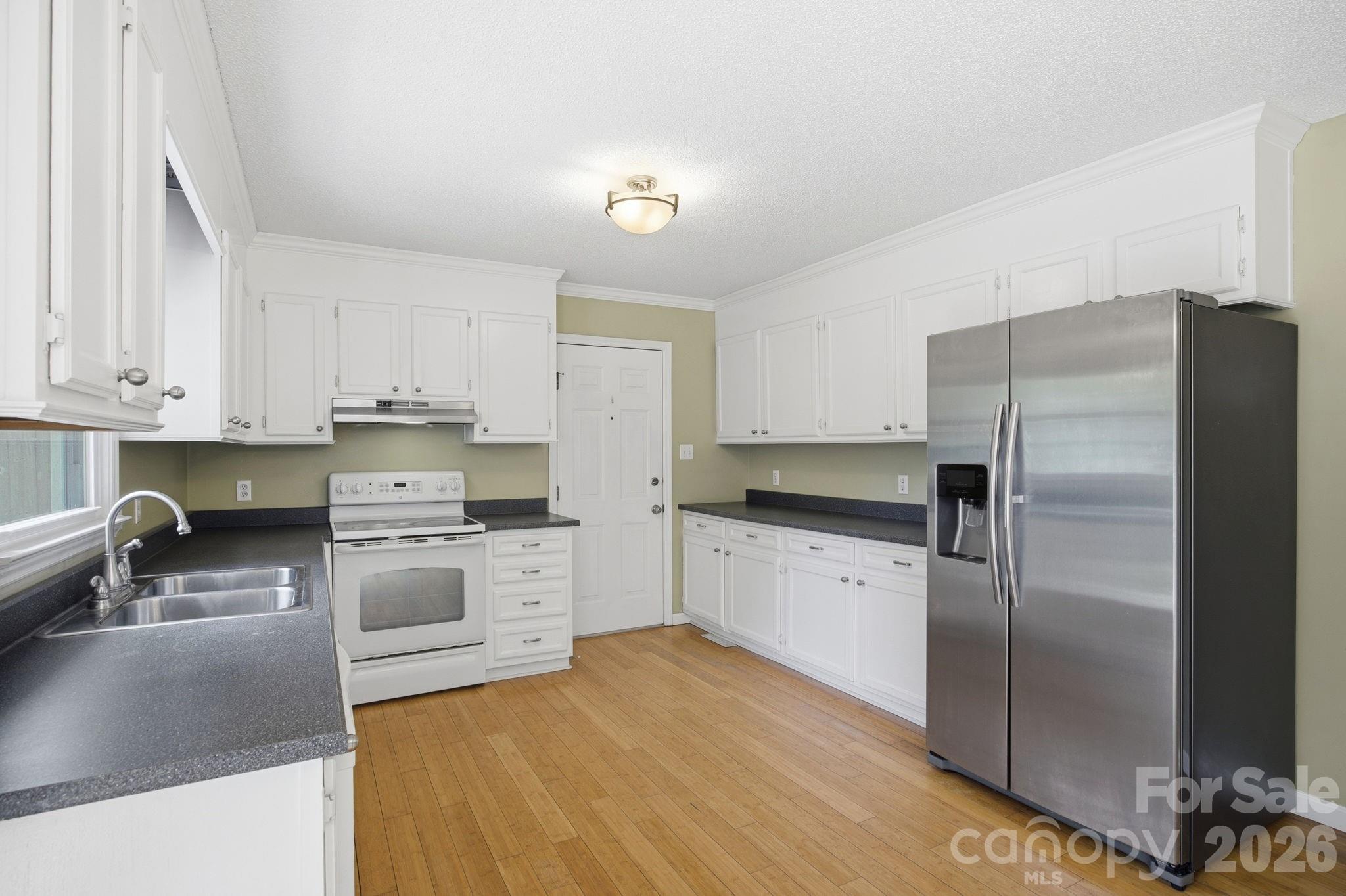 425 Catawba Drive — Salisbury