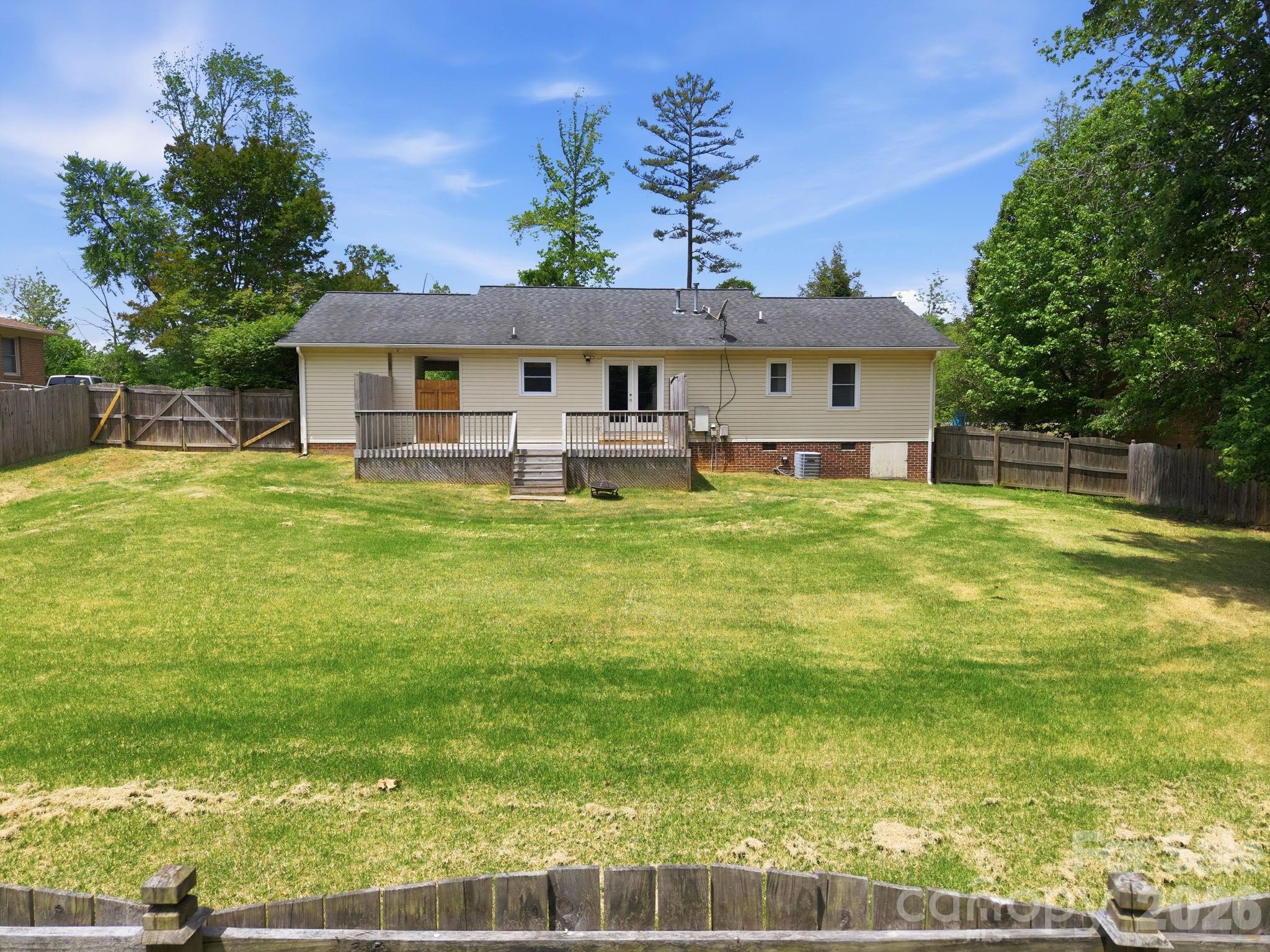 425 Catawba Drive — Salisbury