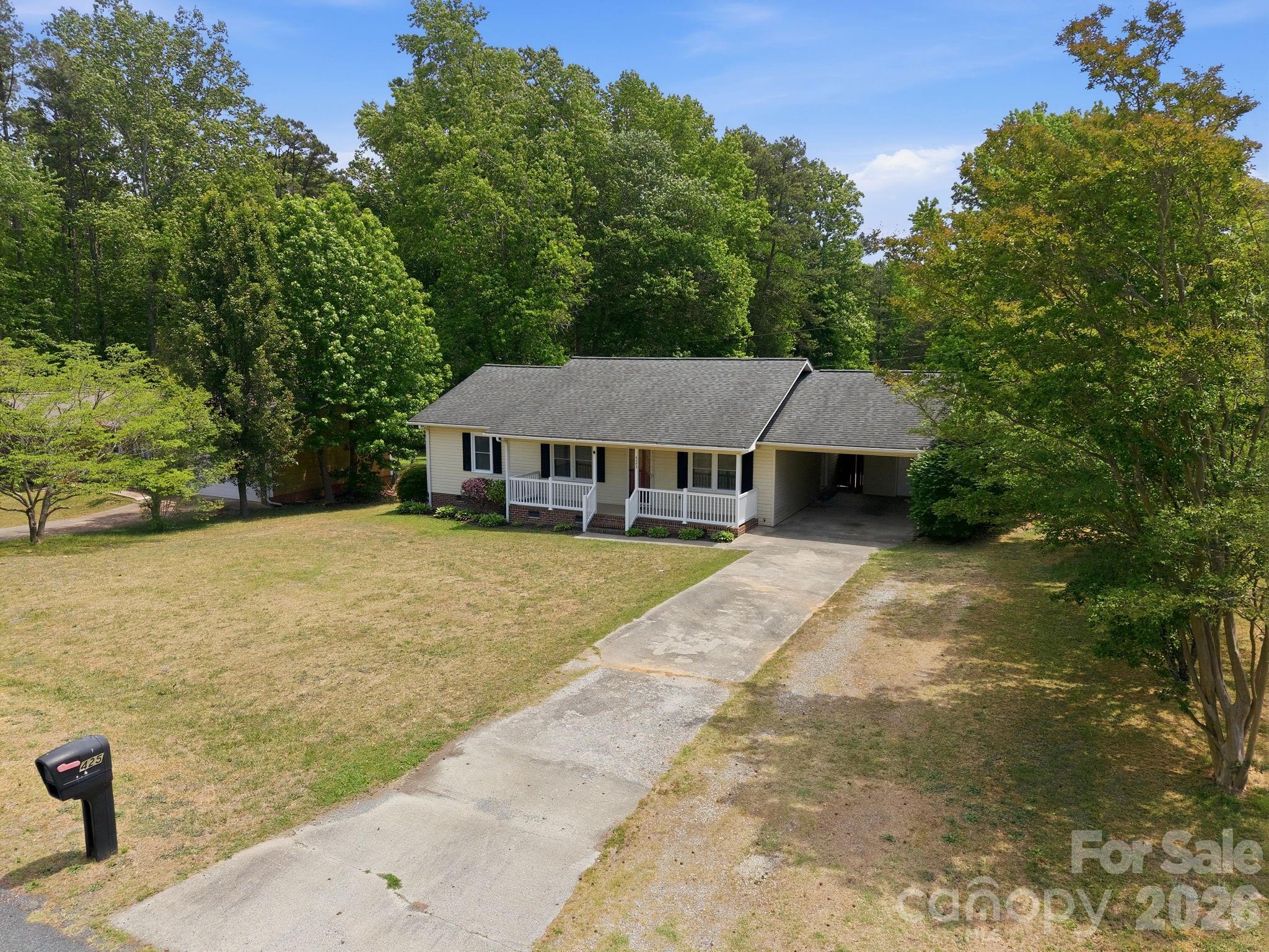425 Catawba Drive — Salisbury
