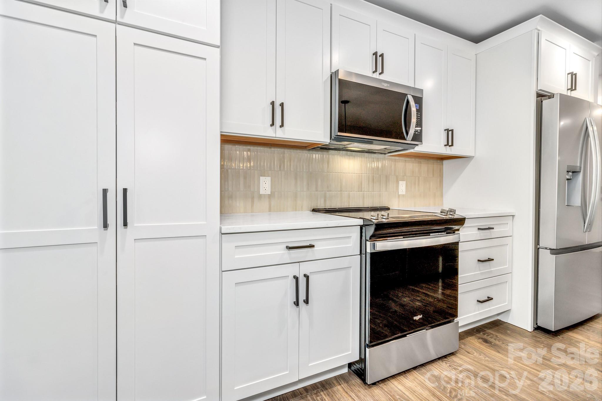 4 Barnes Road — Asheville