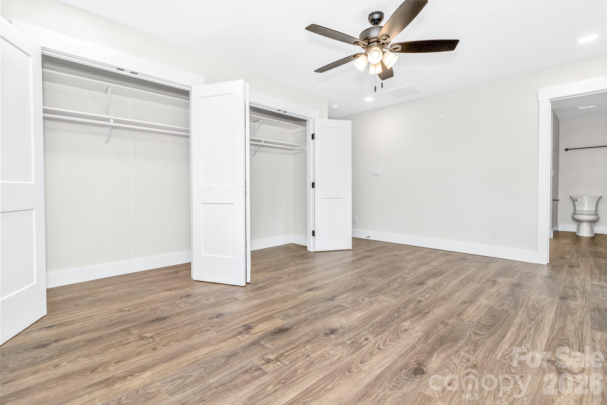 4 Barnes Road — Asheville