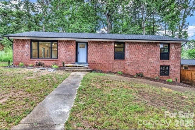4 Barnes Road — Asheville