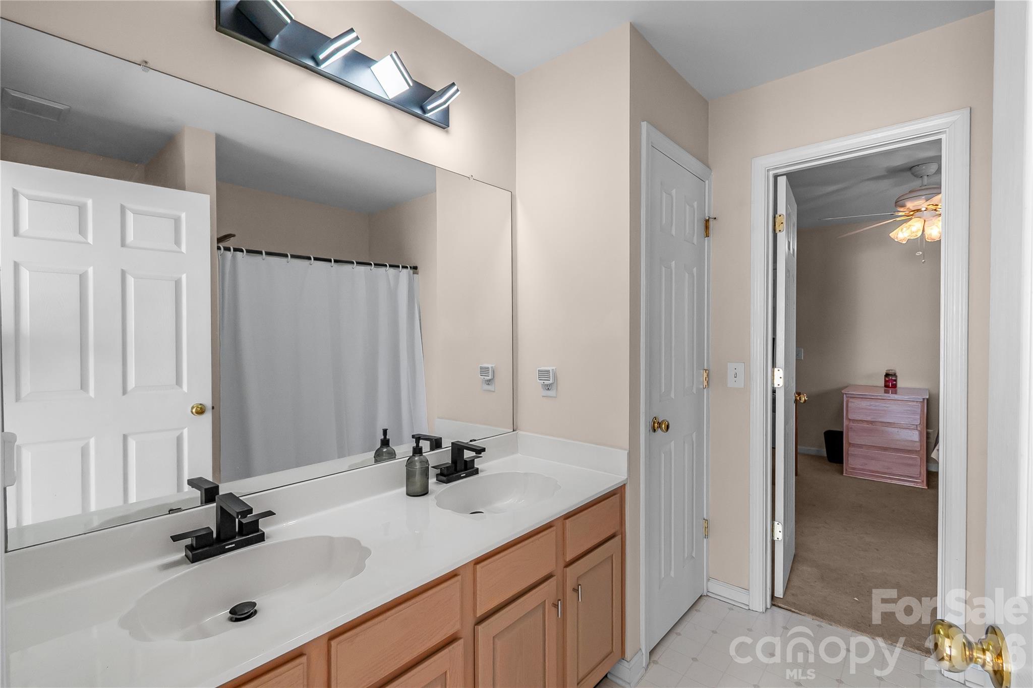104 Alnwick Lane — Waxhaw
