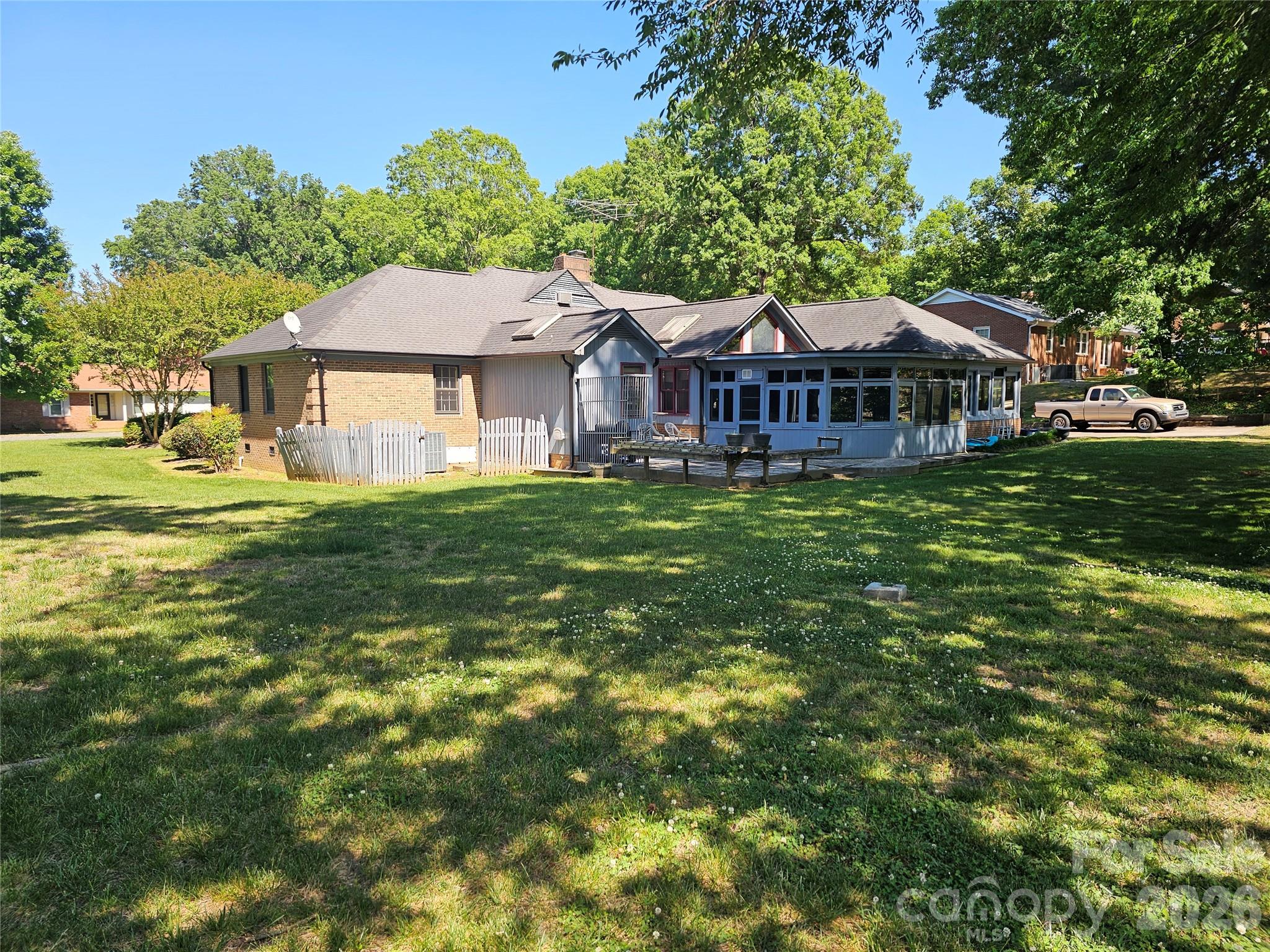 1108 Oak Hill Drive — Monroe