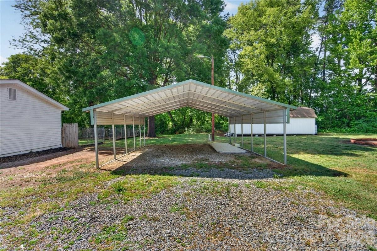 850 E Nc 152 Highway — China Grove