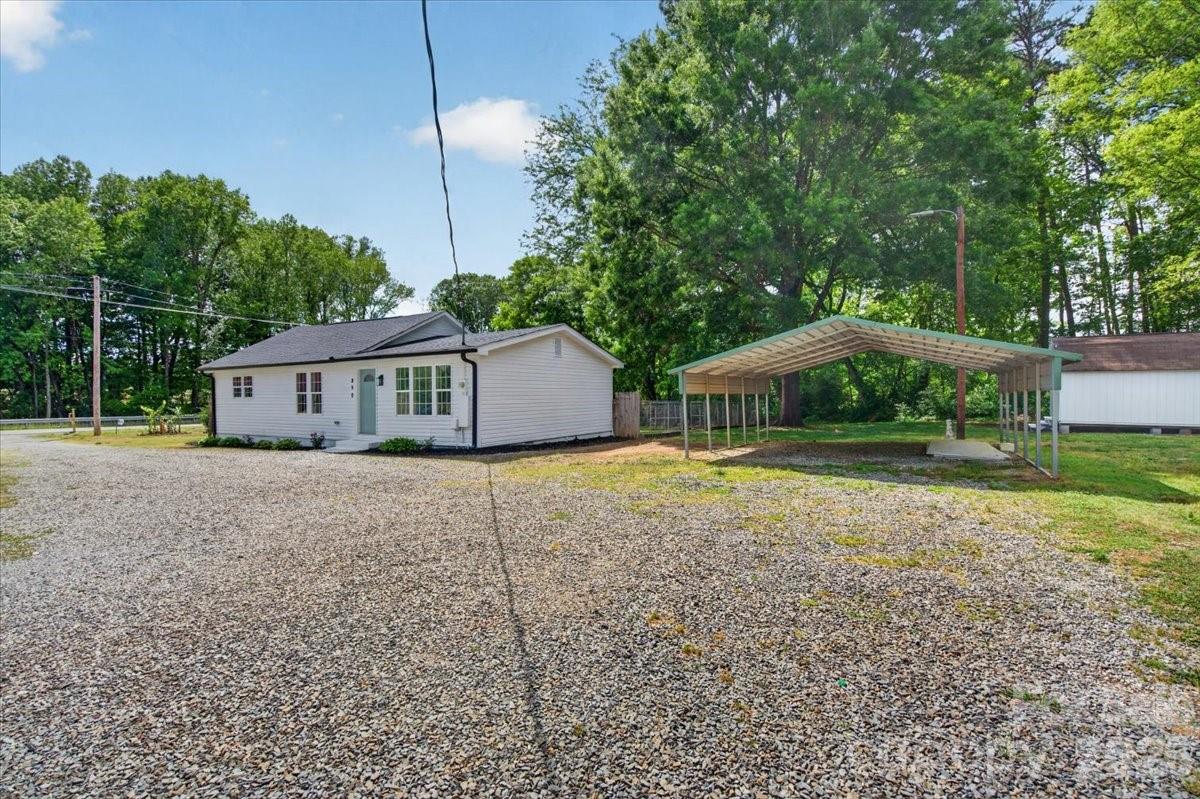 850 E Nc 152 Highway — China Grove