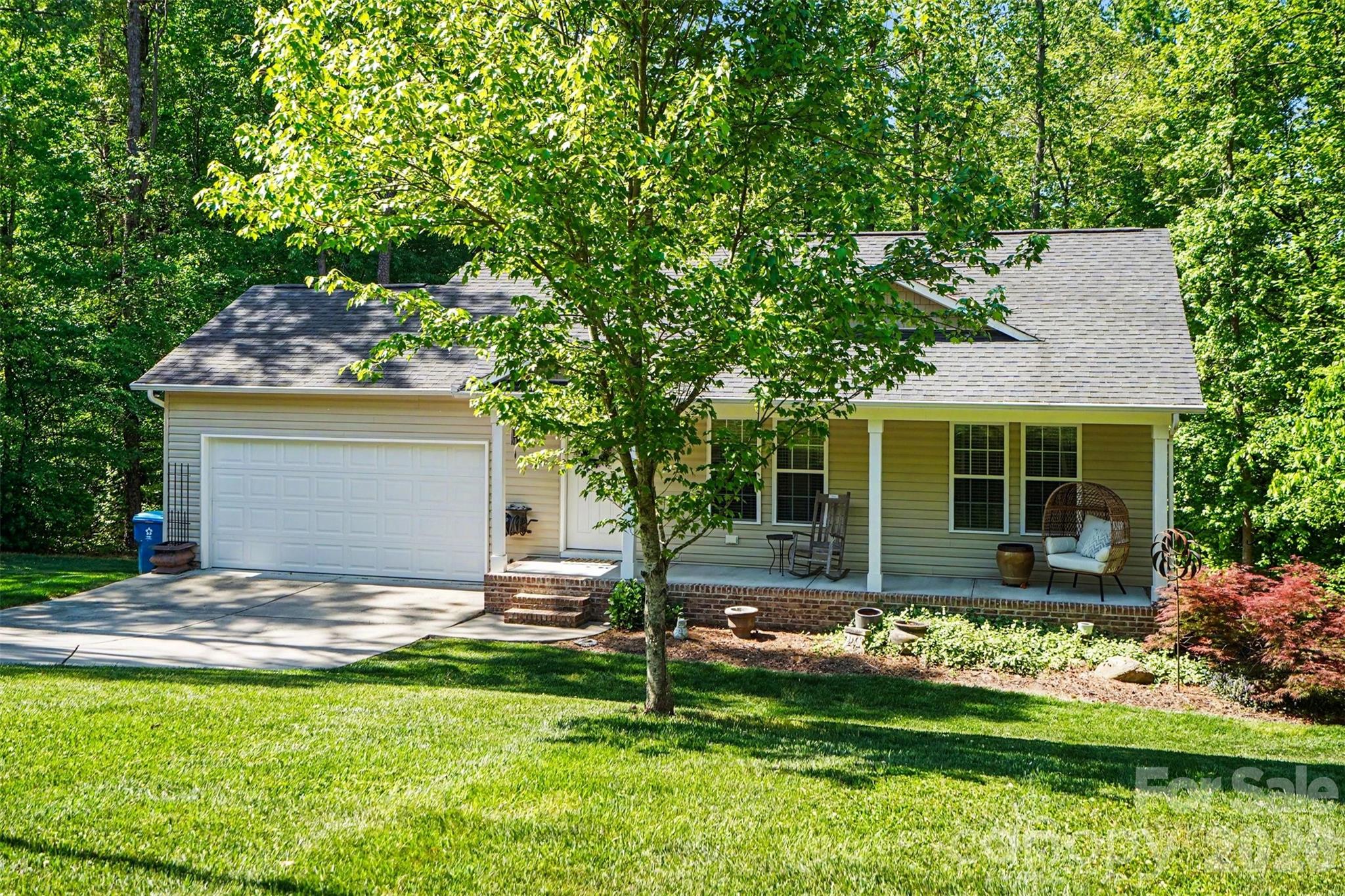 7250 Empire Drive — Mount Pleasant