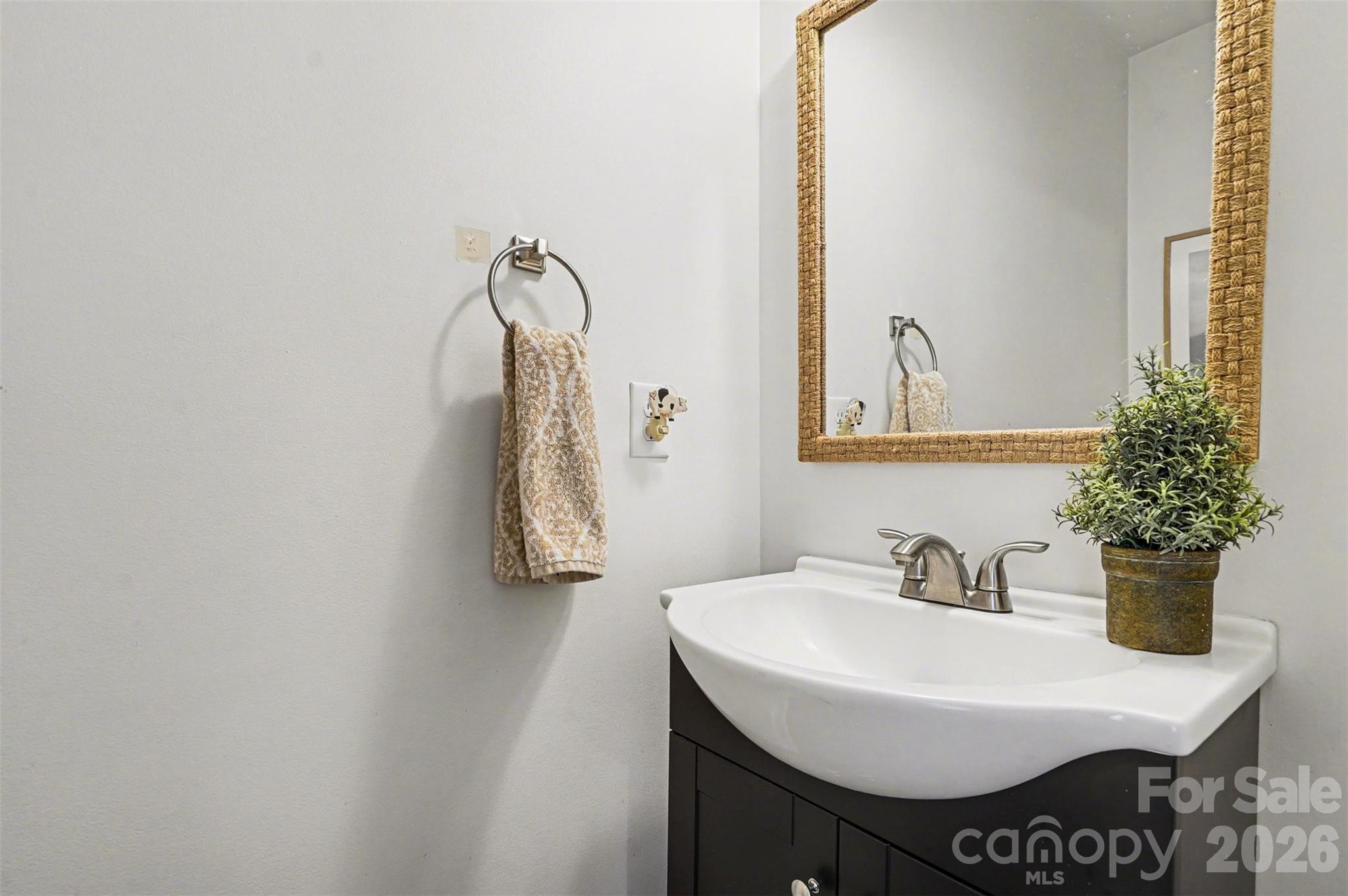 7250 Empire Drive — Mount Pleasant
