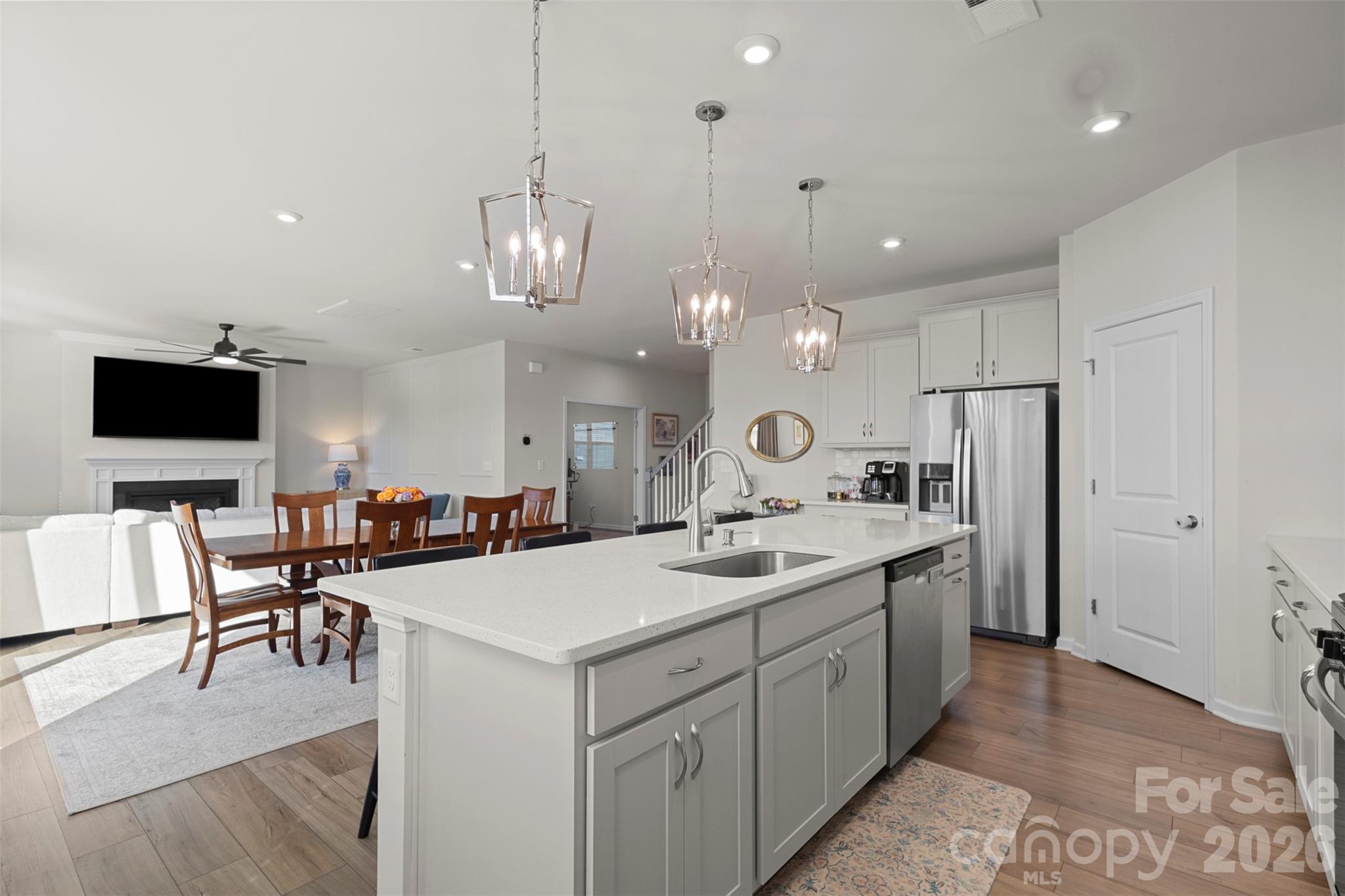 2333 Lorelei Terrace — Monroe
