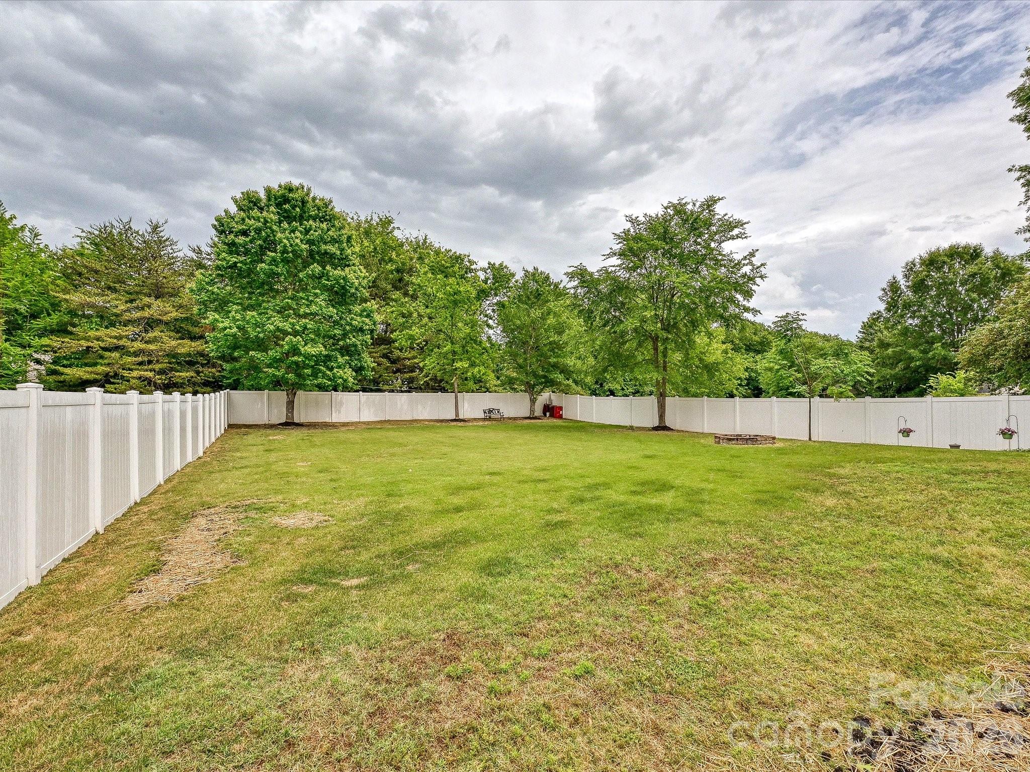 8007 Magna Lane — Indian Trail
