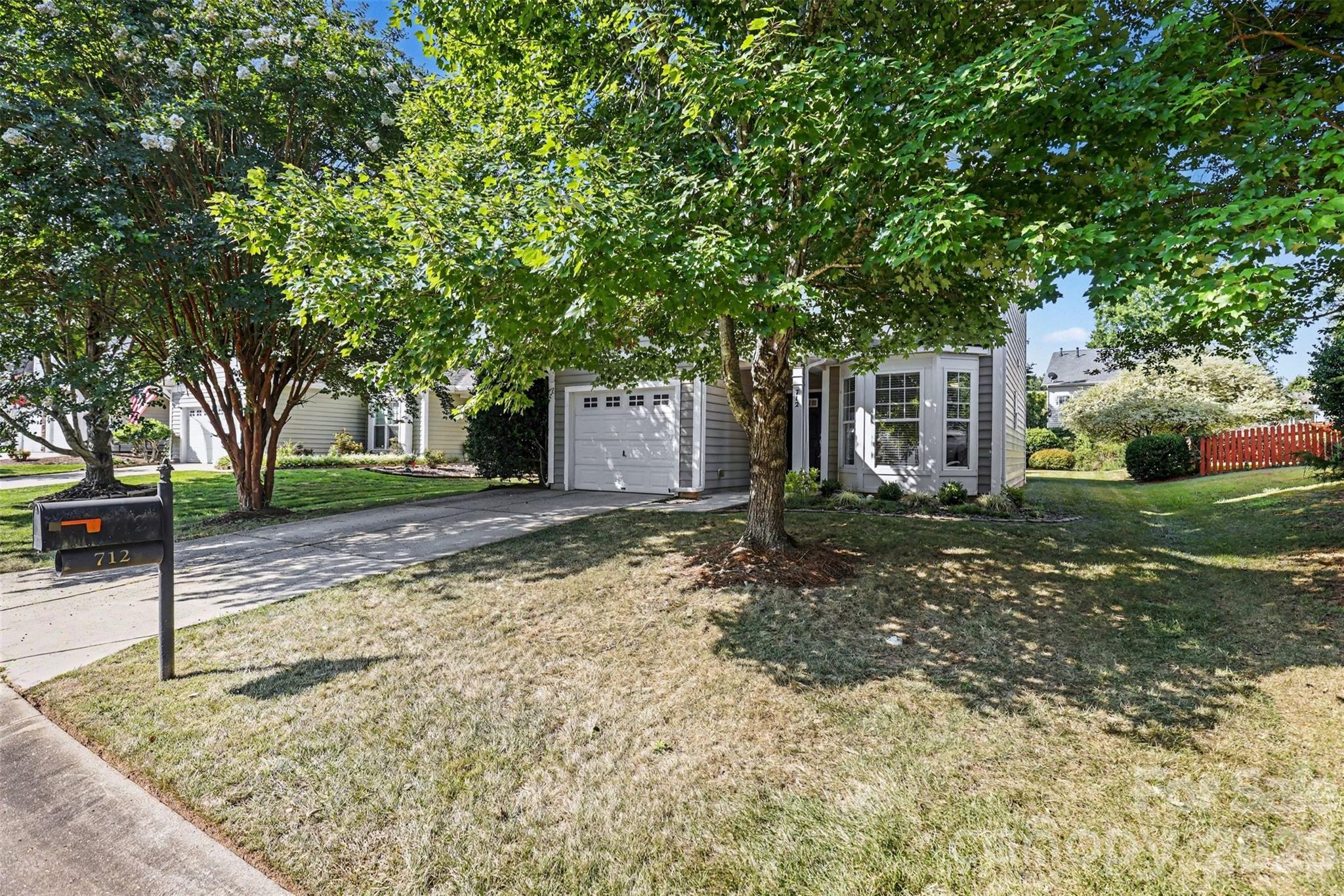 712 Tulip Tree Place — Rock Hill