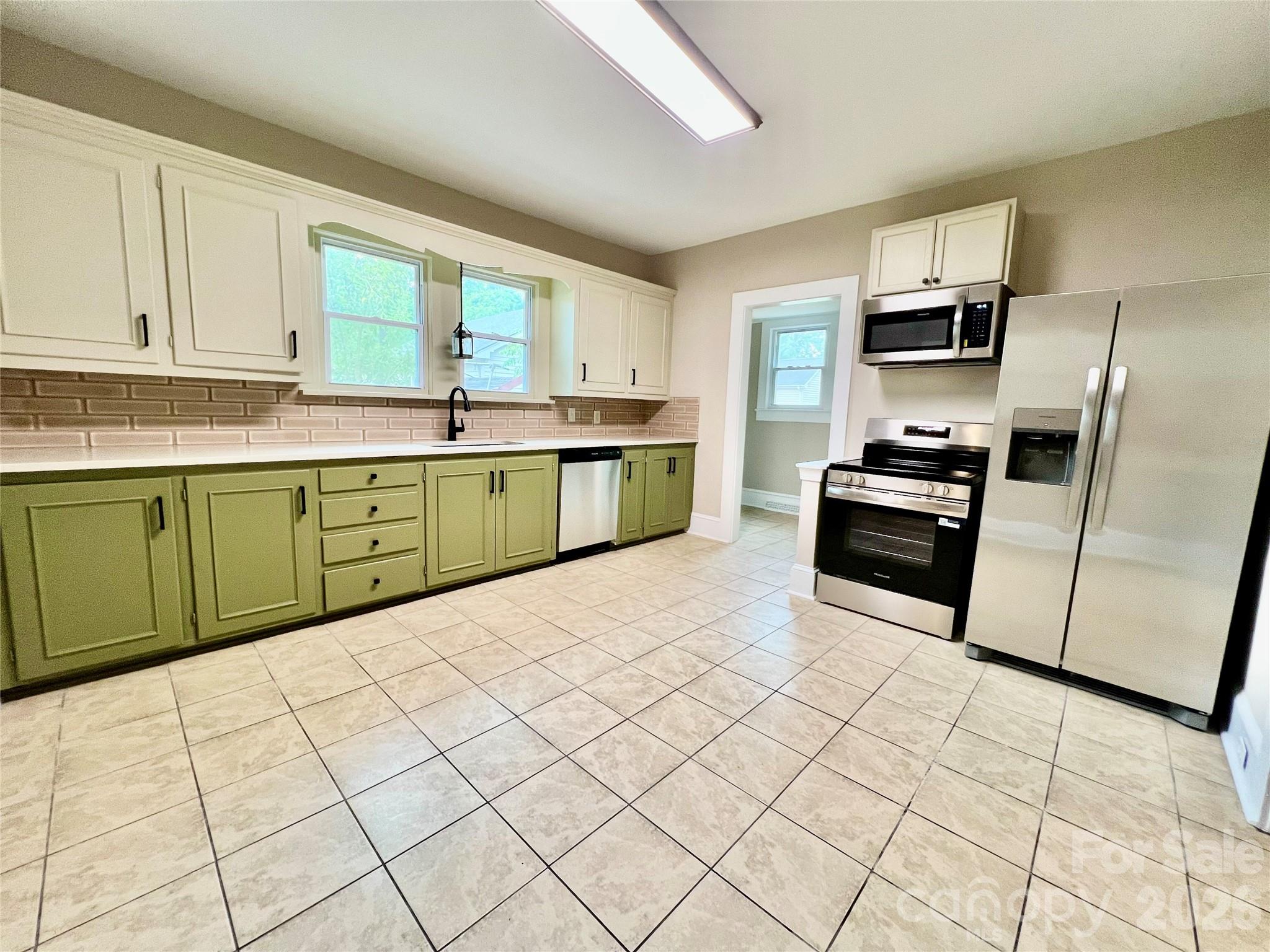 1225 W C Street — Kannapolis