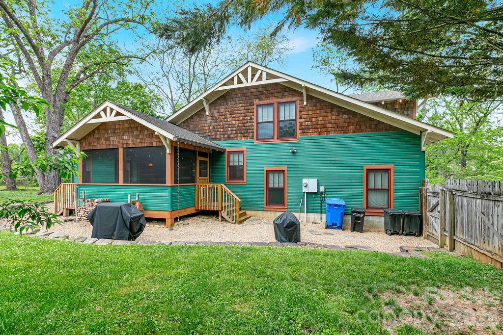 49 Miner Street — Brevard
