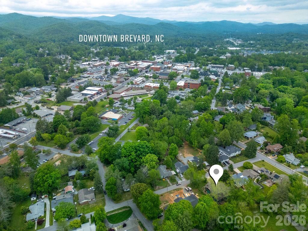 49 Miner Street — Brevard