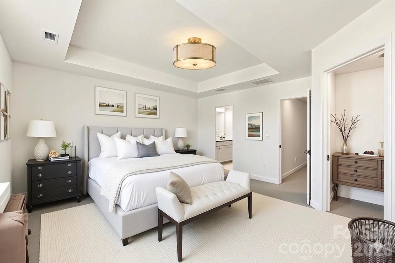 1407 Crest Creek Court — Clover