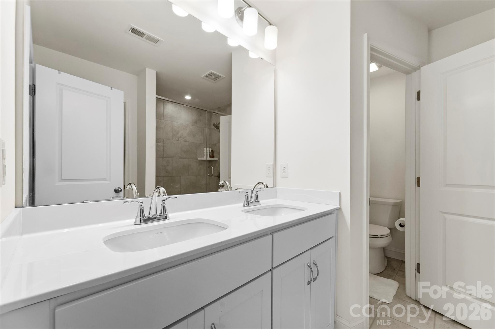 1407 Crest Creek Court — Clover