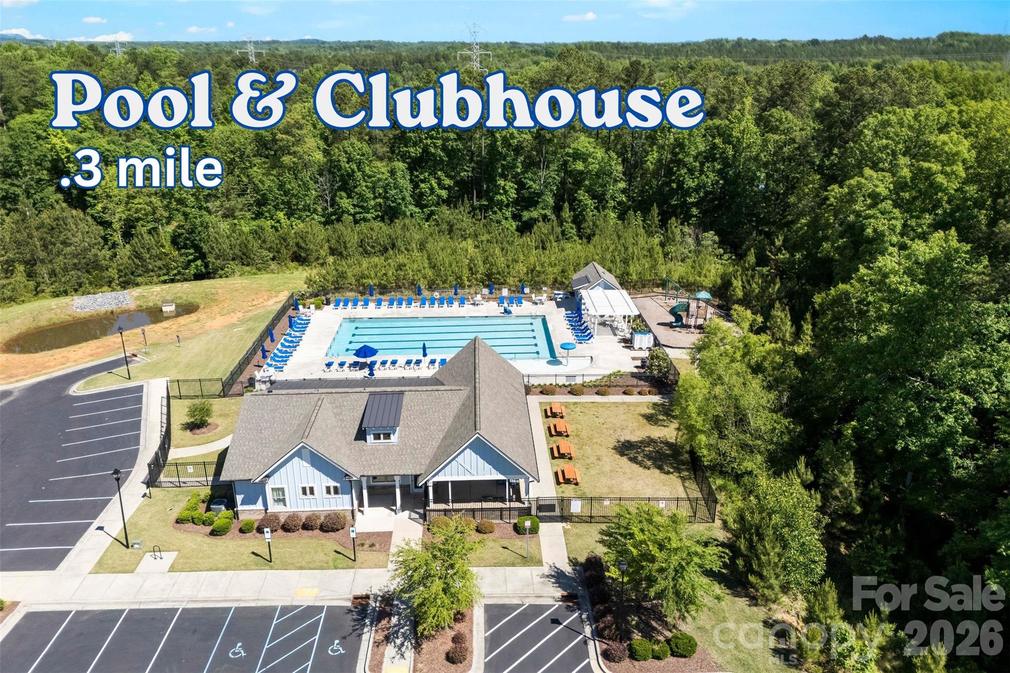 1407 Crest Creek Court — Clover