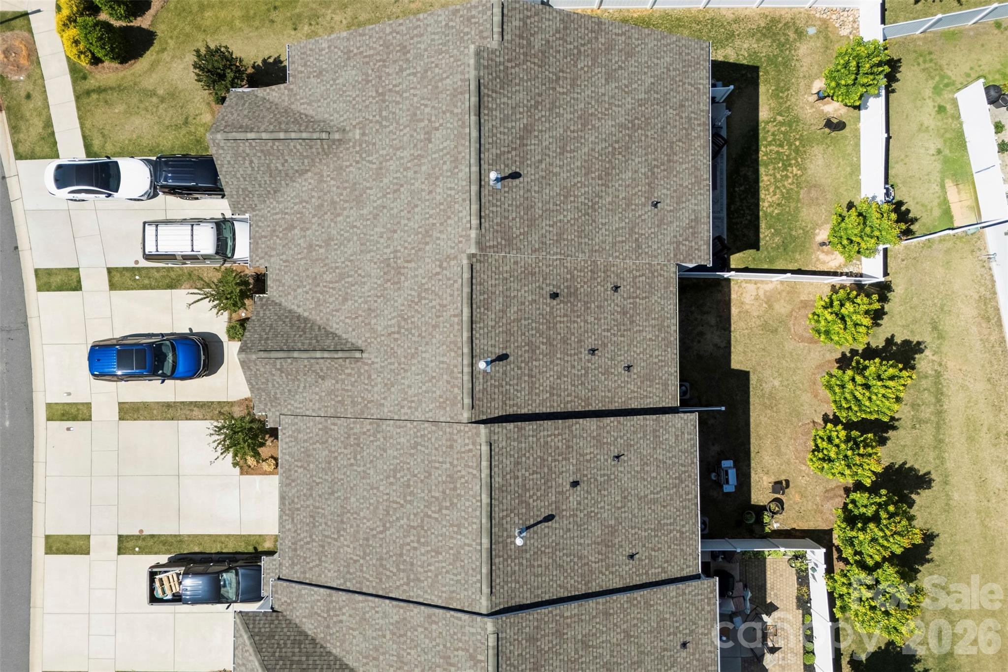 1407 Crest Creek Court — Clover