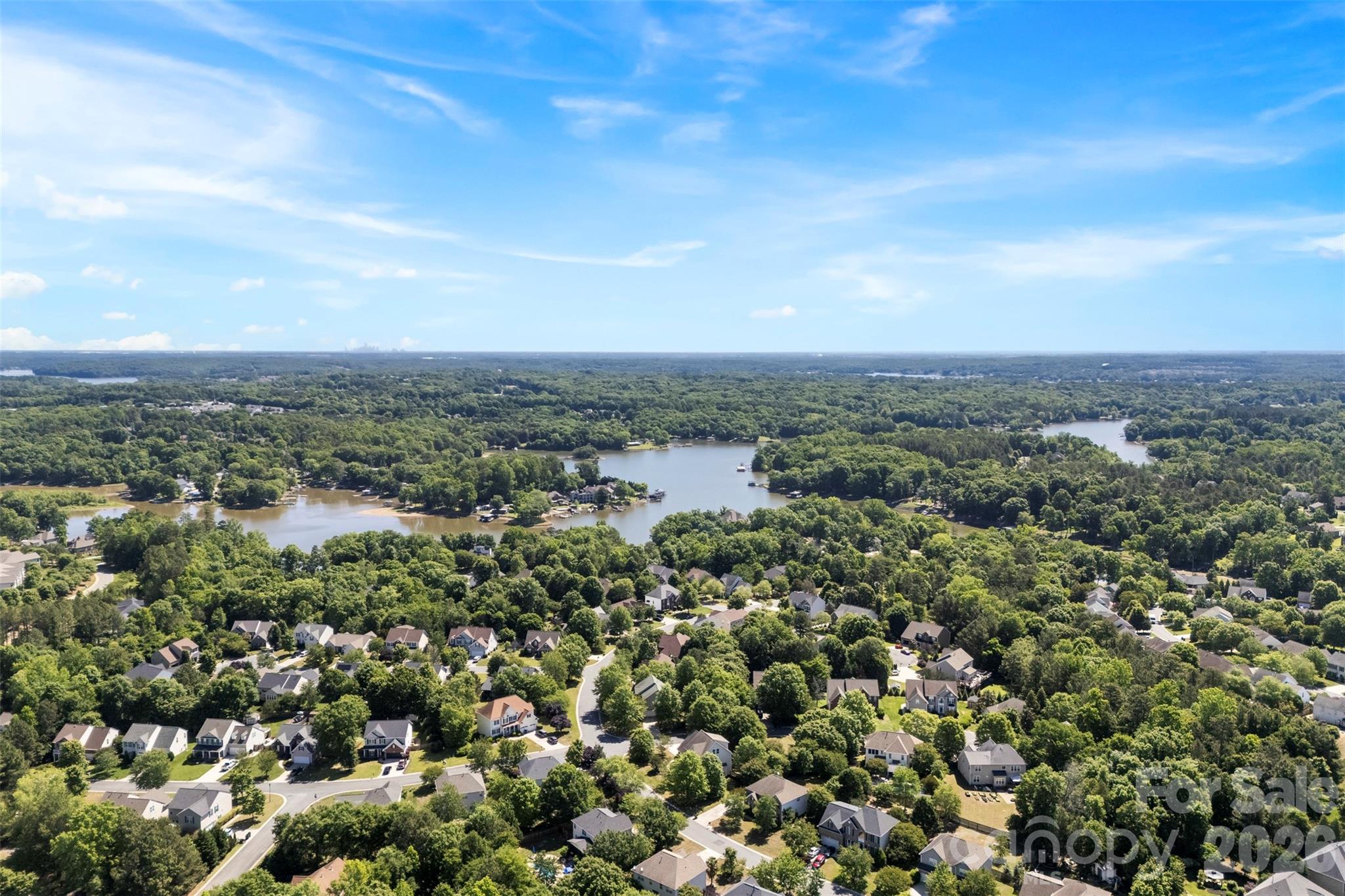 1407 Crest Creek Court — Clover