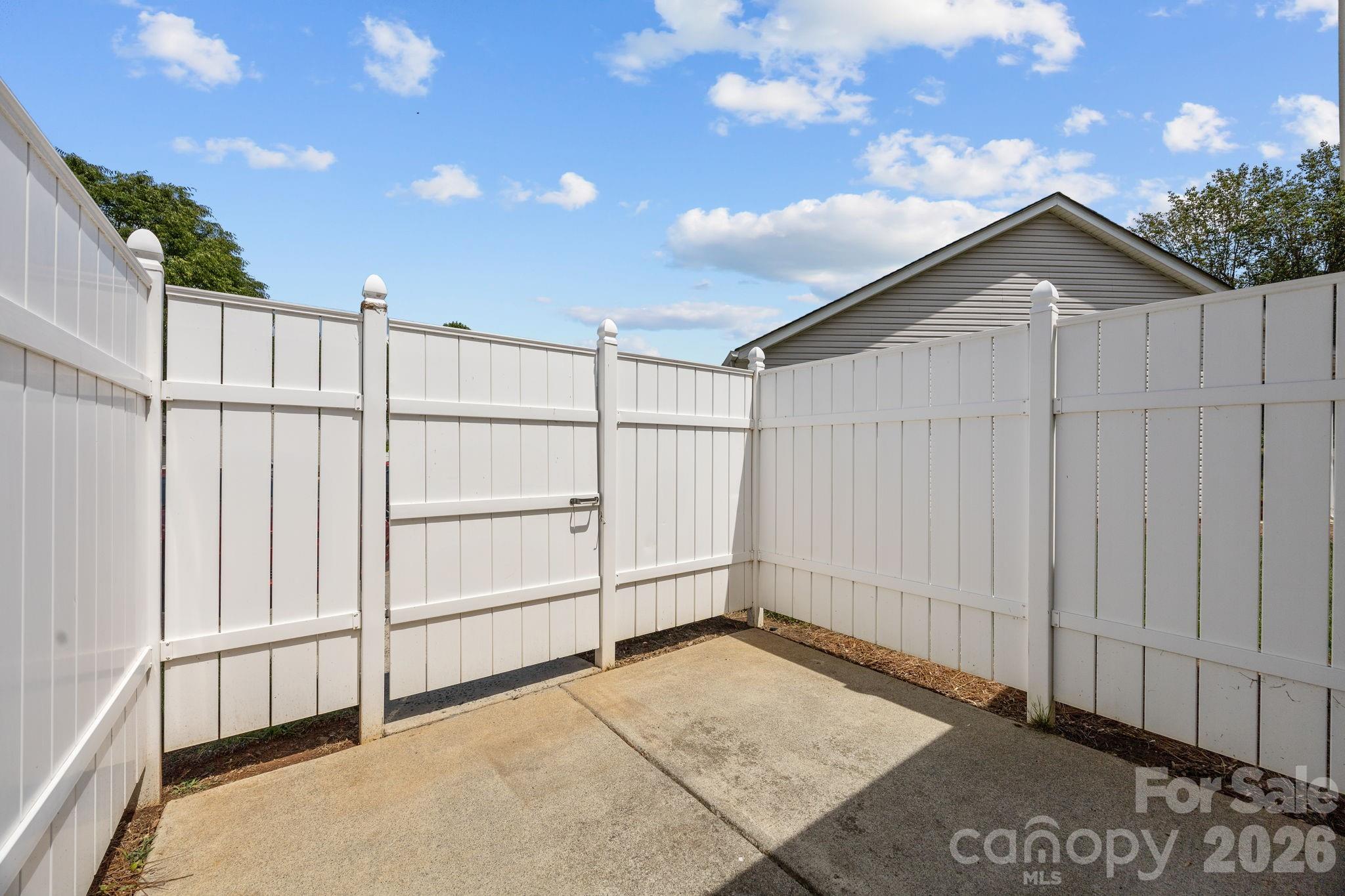 2960 Zion Renaissance Lane — Charlotte