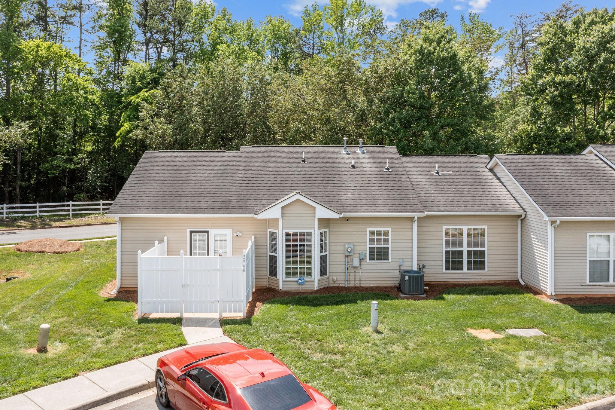 2960 Zion Renaissance Lane — Charlotte