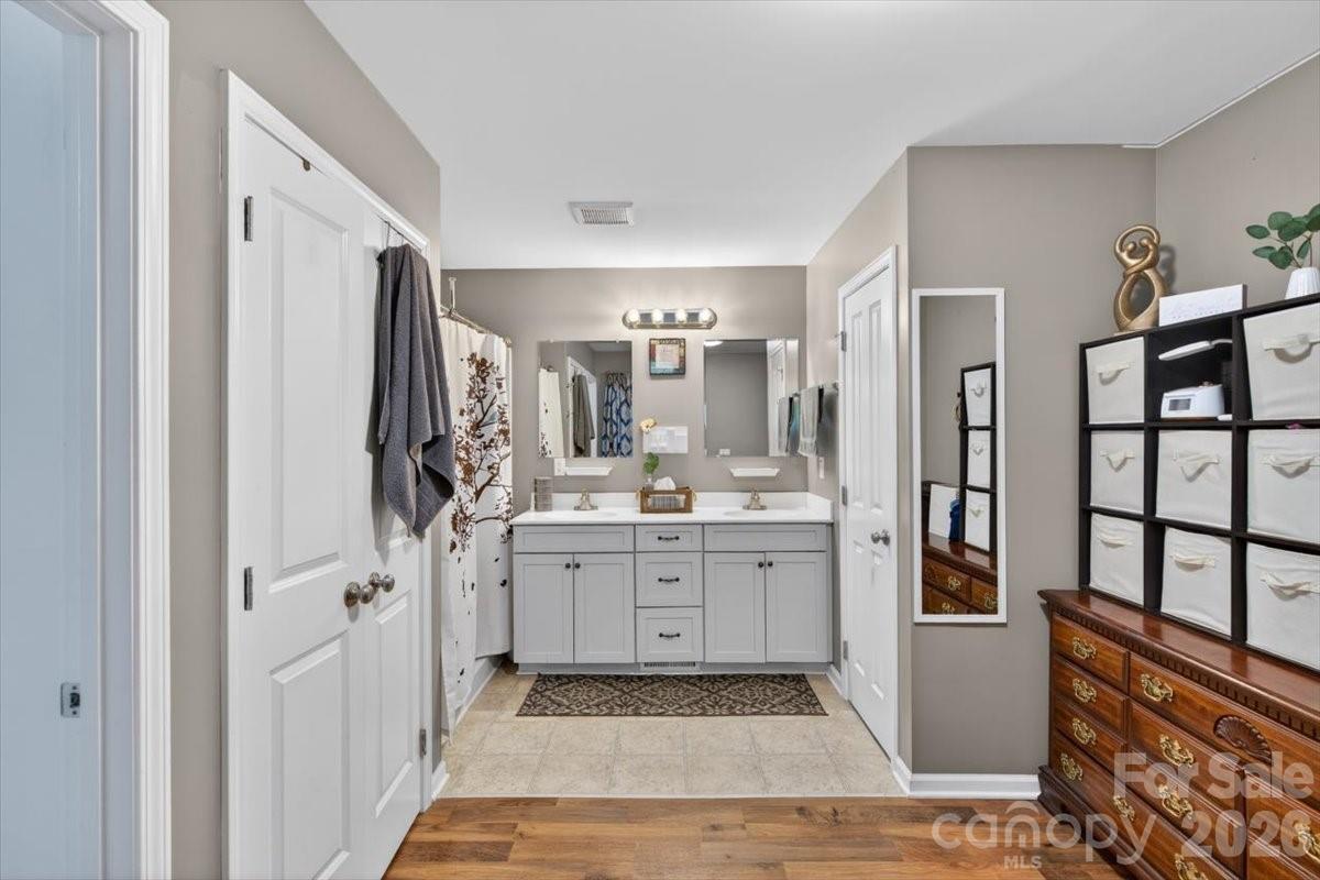 567 Godbey Road — Mocksville