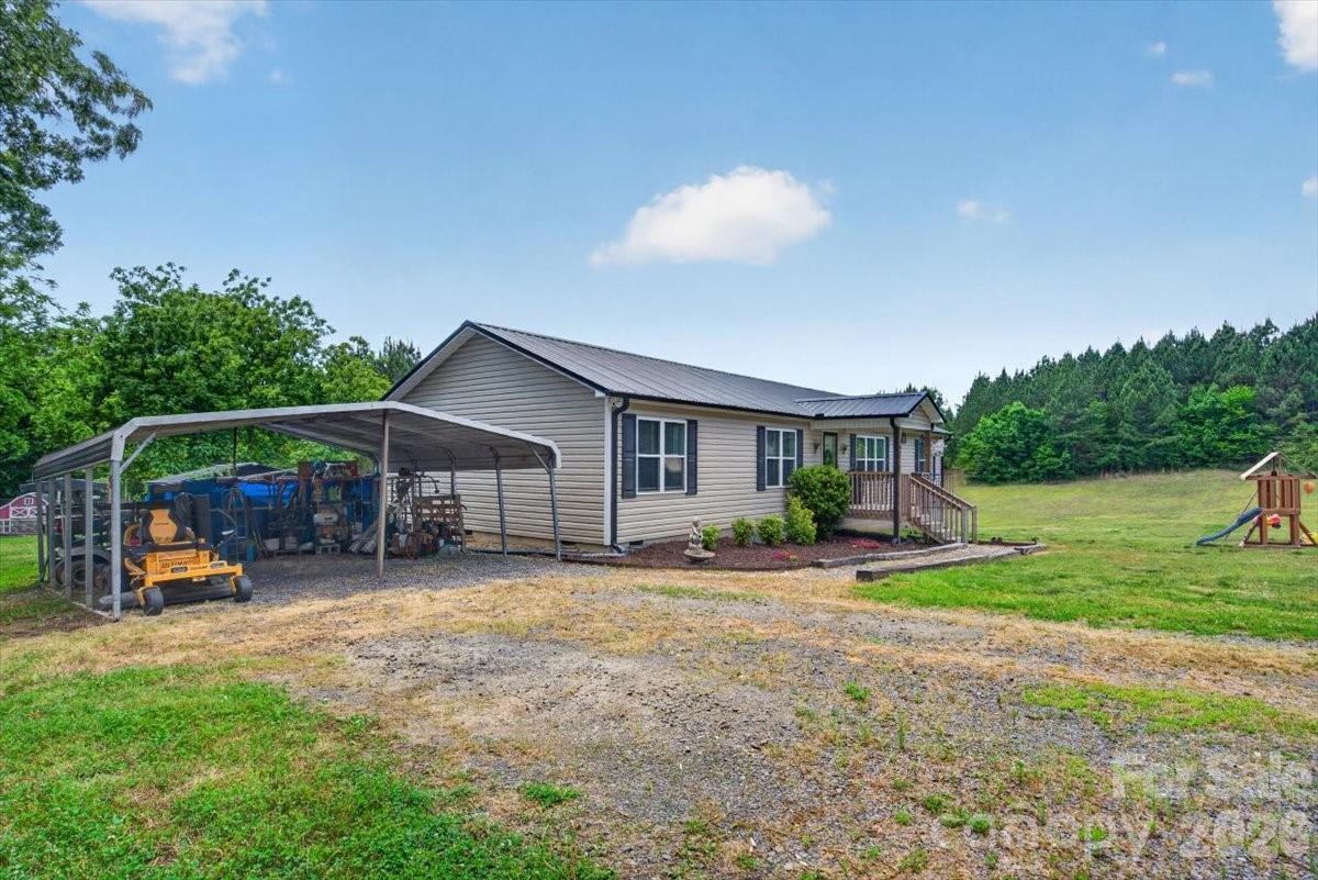 567 Godbey Road — Mocksville