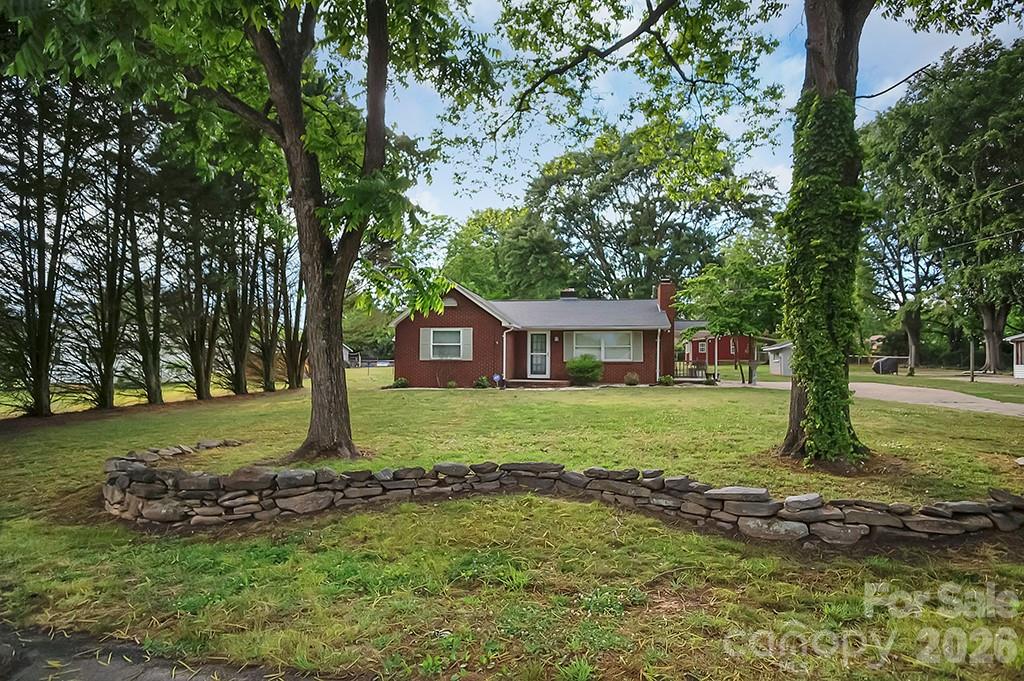 1305 Markway Street — Shelby