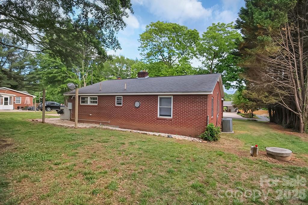 1305 Markway Street — Shelby
