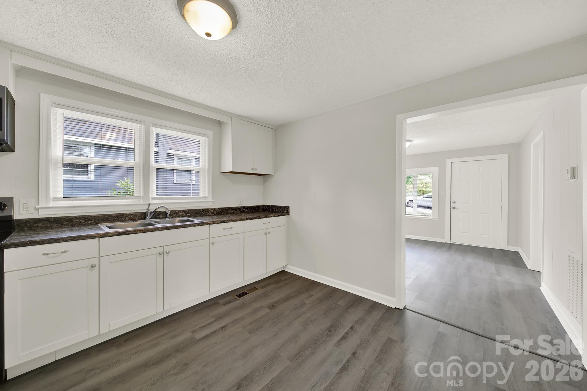 807 Evening Shade Lane — Gastonia