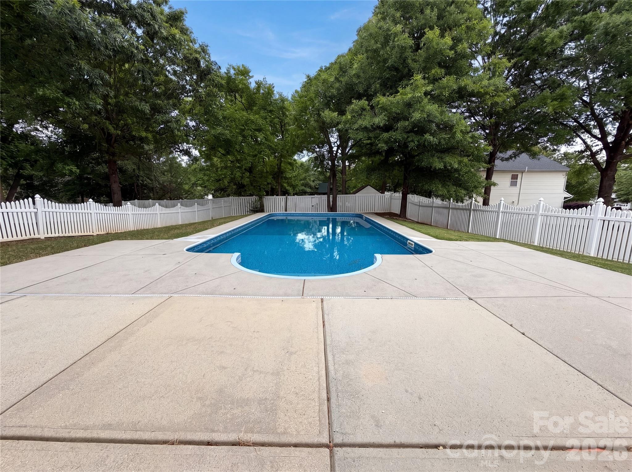 221 Sycamore Creek Road — Fort Mill