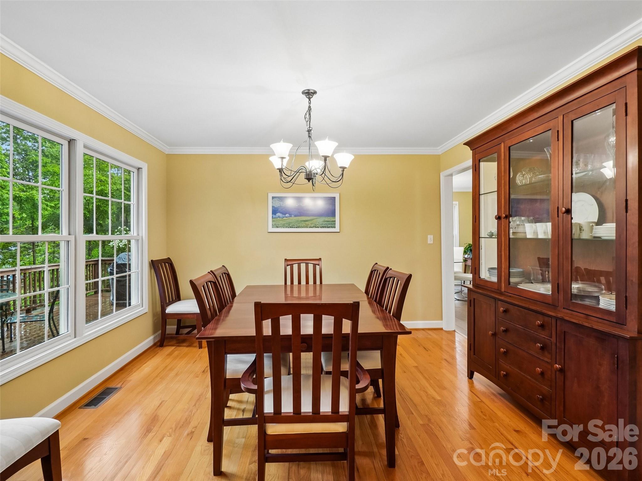 38 Forest Knoll Drive — Weaverville