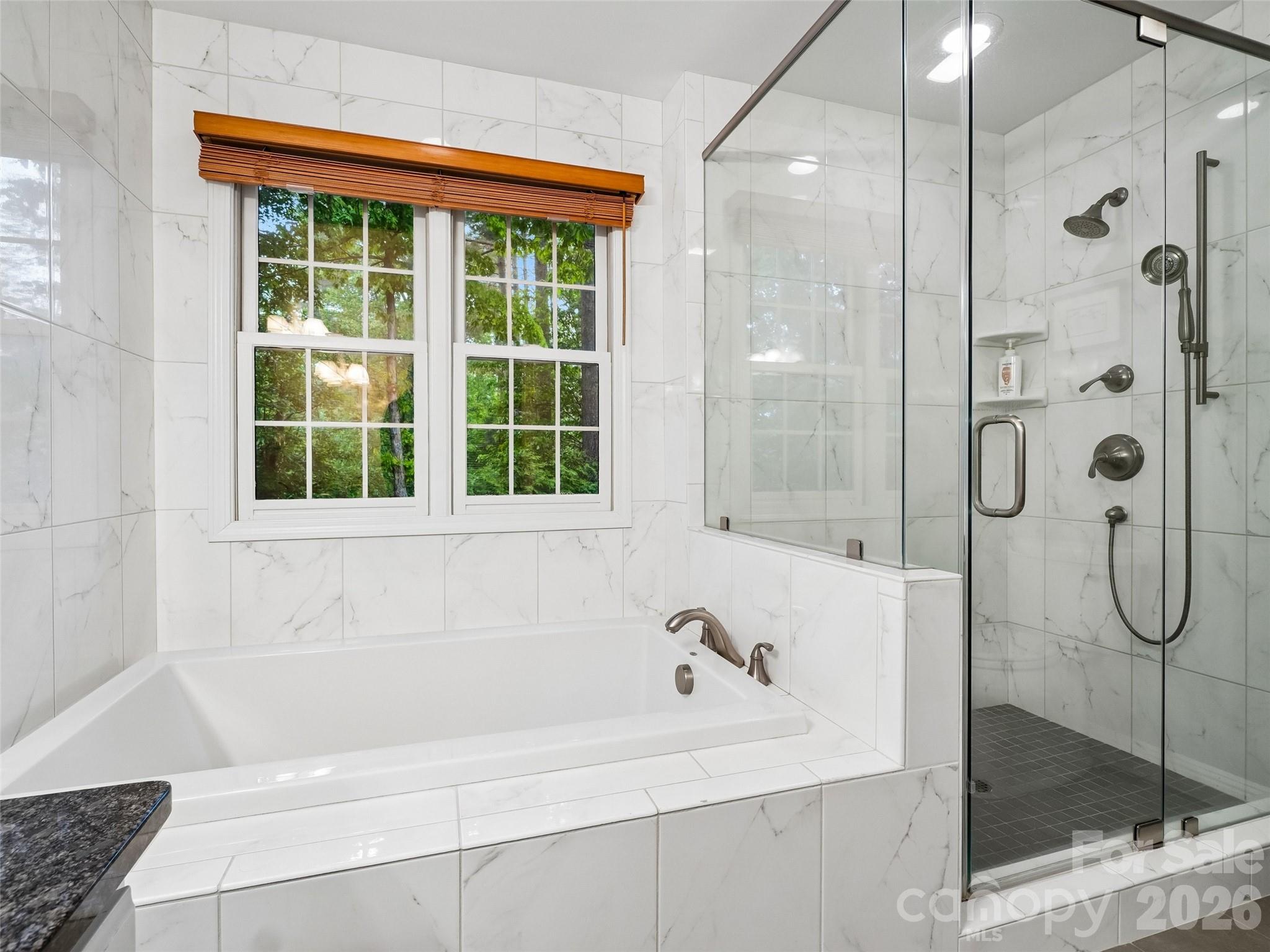 38 Forest Knoll Drive — Weaverville