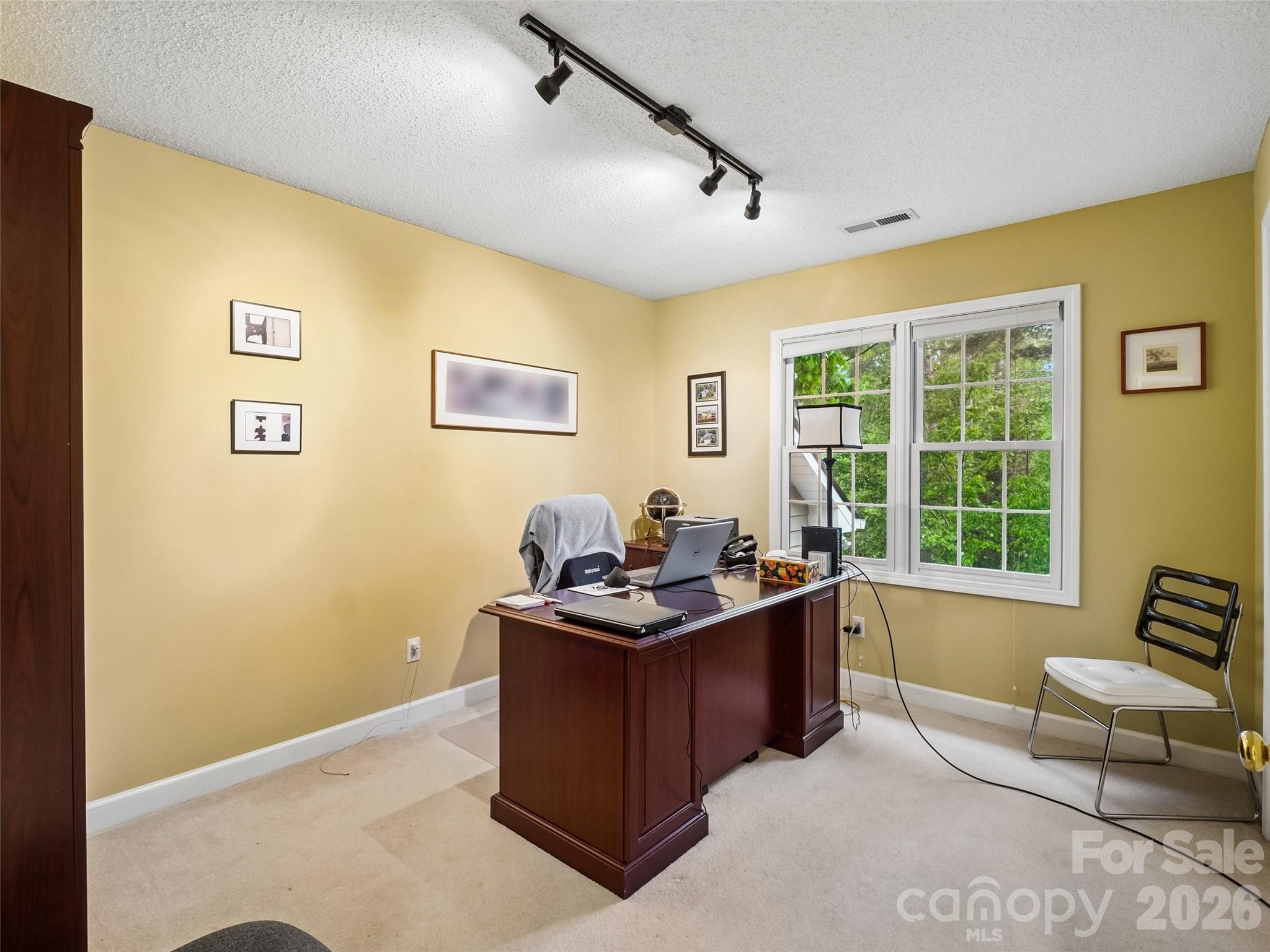 38 Forest Knoll Drive — Weaverville