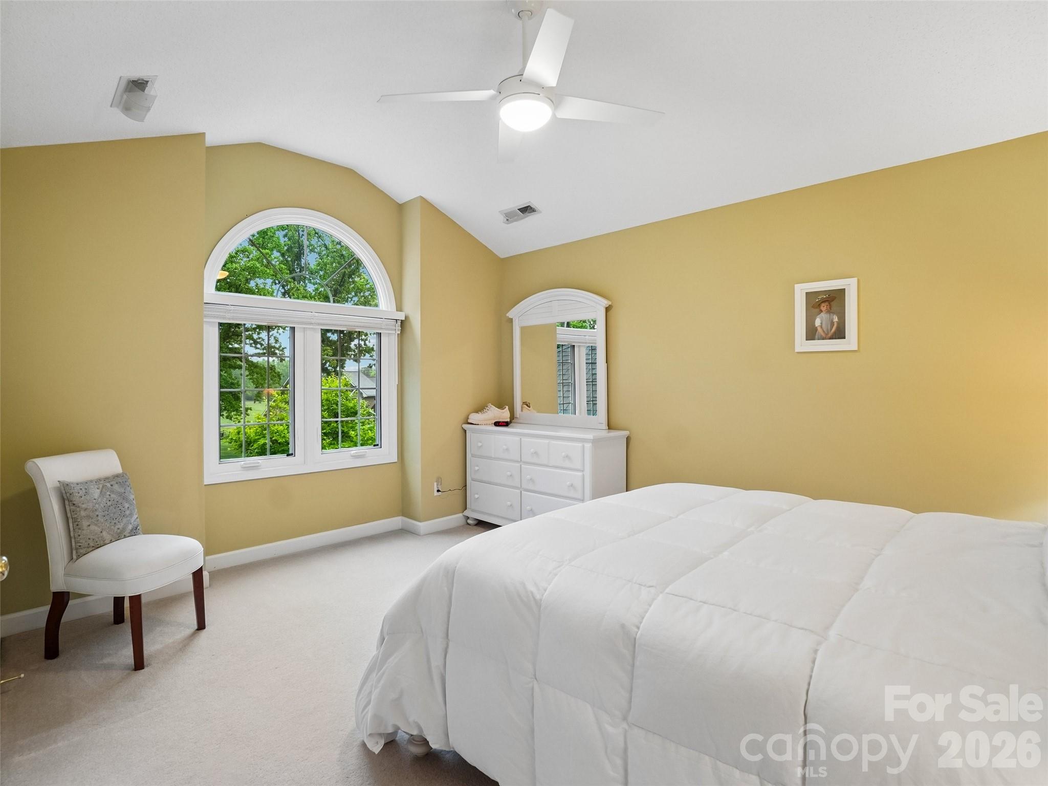 38 Forest Knoll Drive — Weaverville