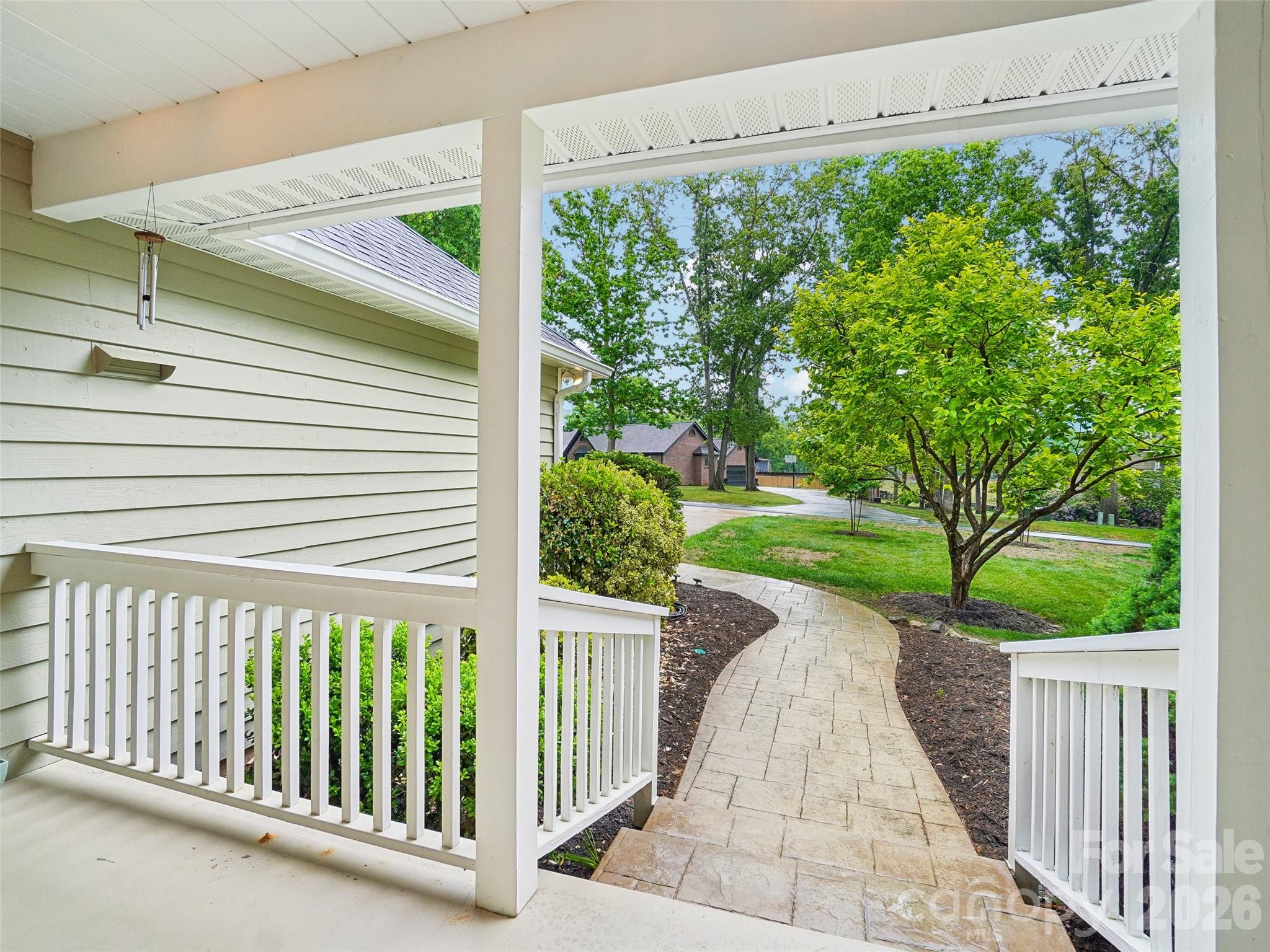 38 Forest Knoll Drive — Weaverville
