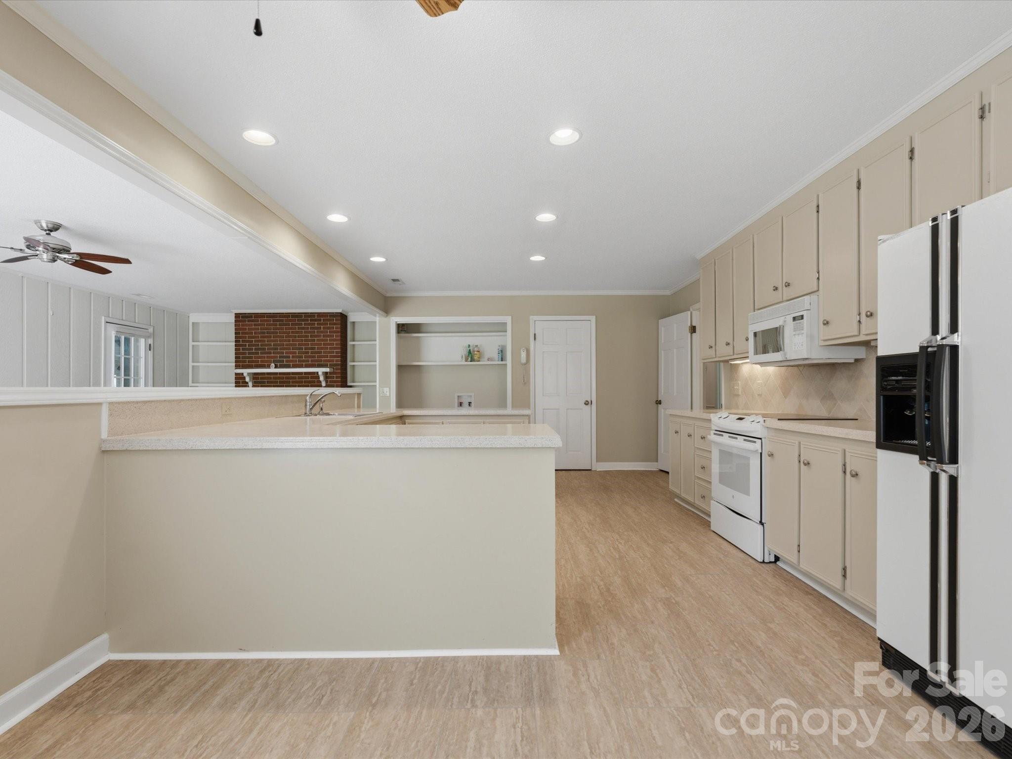 1020 Longreen Drive — Kernersville
