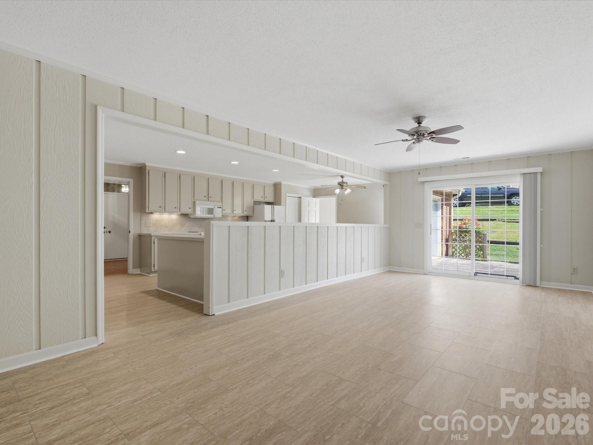 1020 Longreen Drive — Kernersville