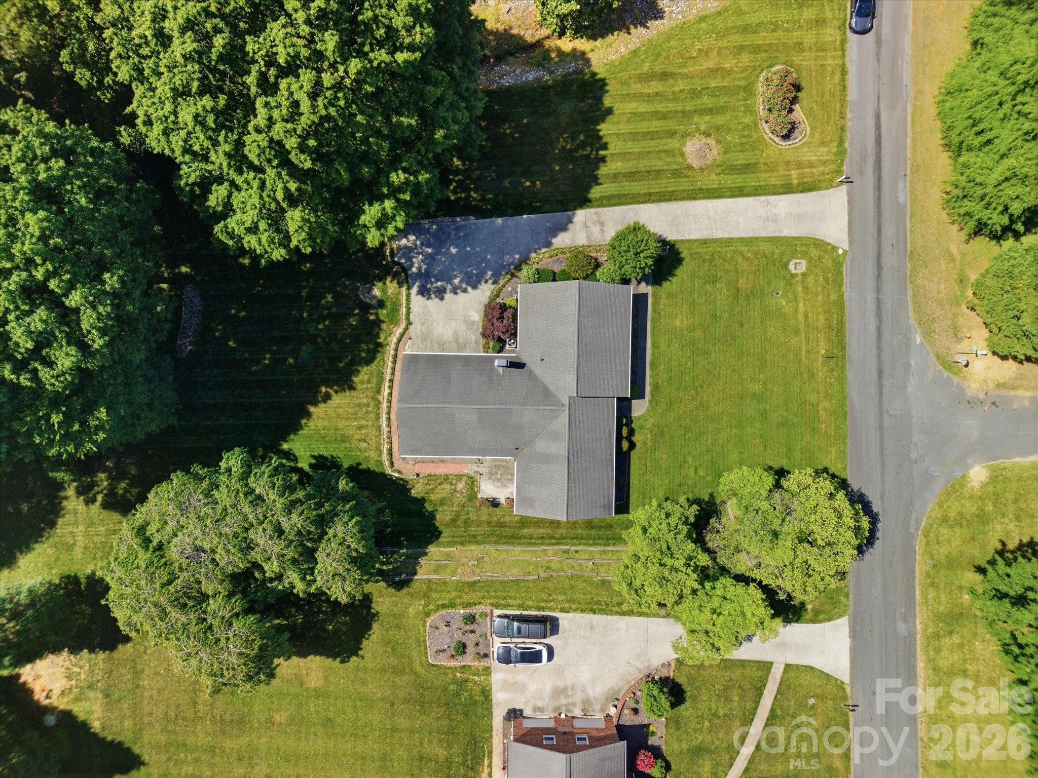 1020 Longreen Drive — Kernersville