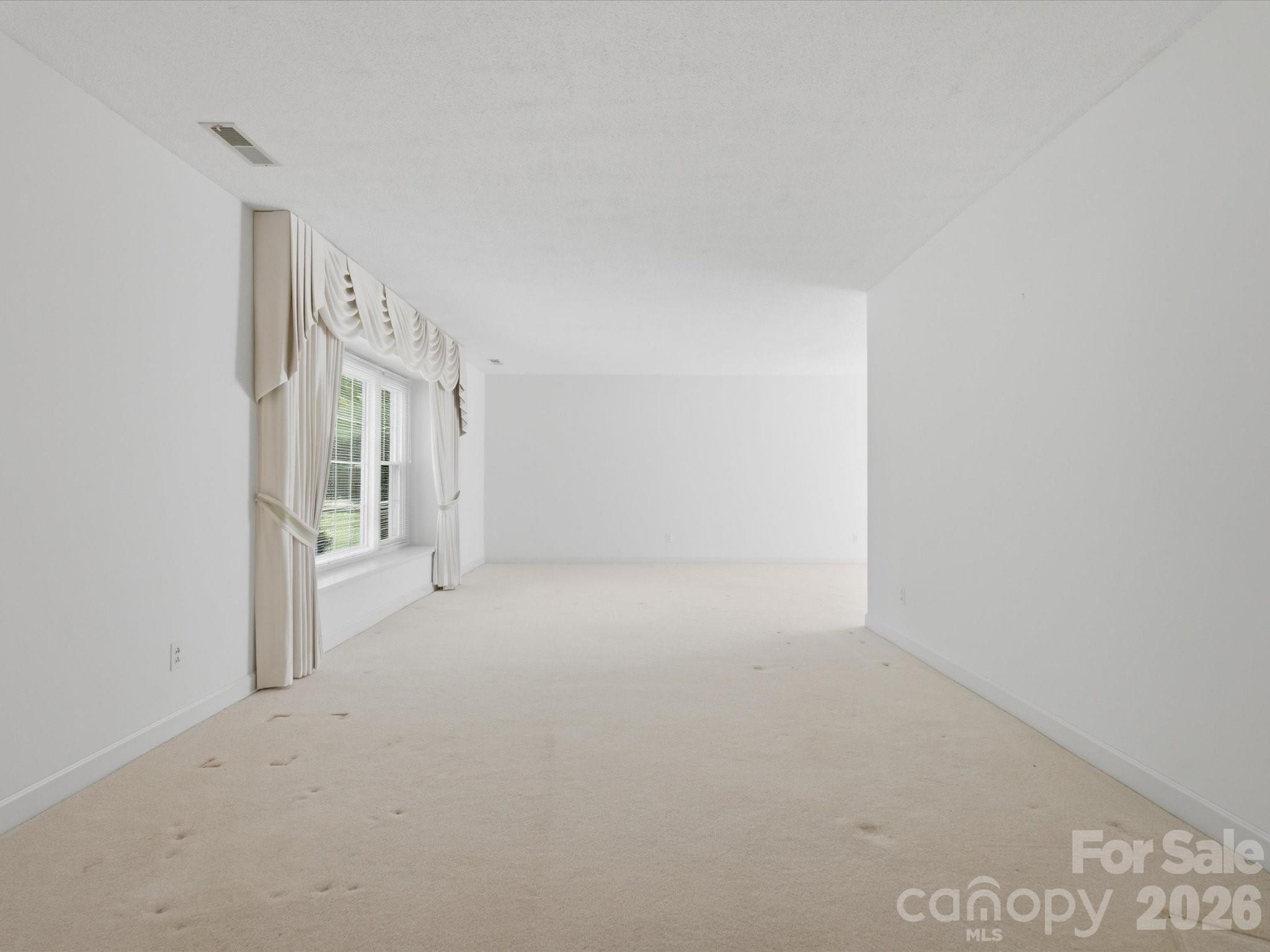1020 Longreen Drive — Kernersville