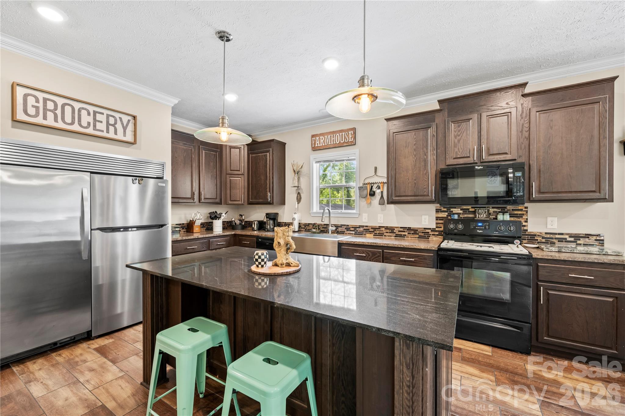 111 Robin Street — Hendersonville