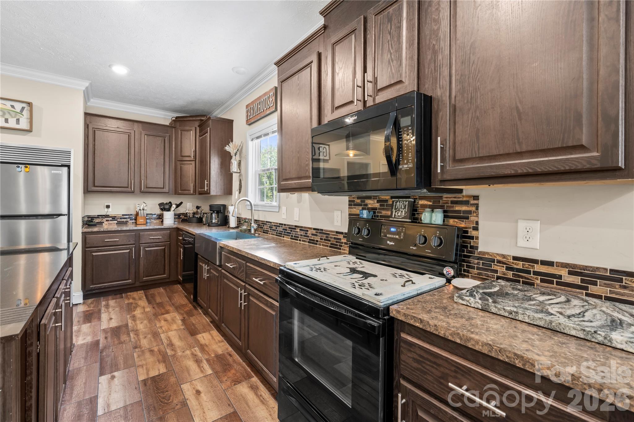 111 Robin Street — Hendersonville