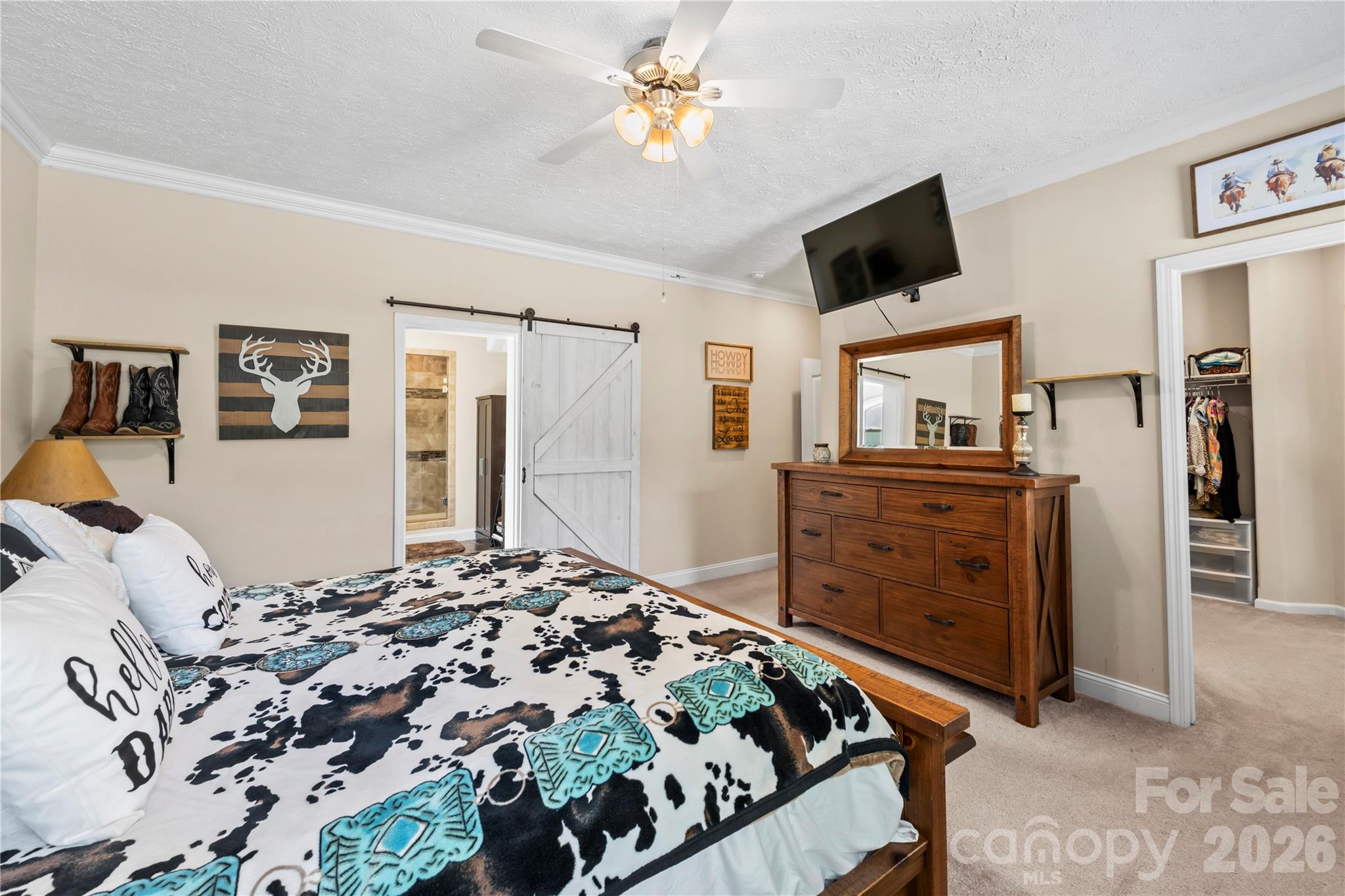 111 Robin Street — Hendersonville