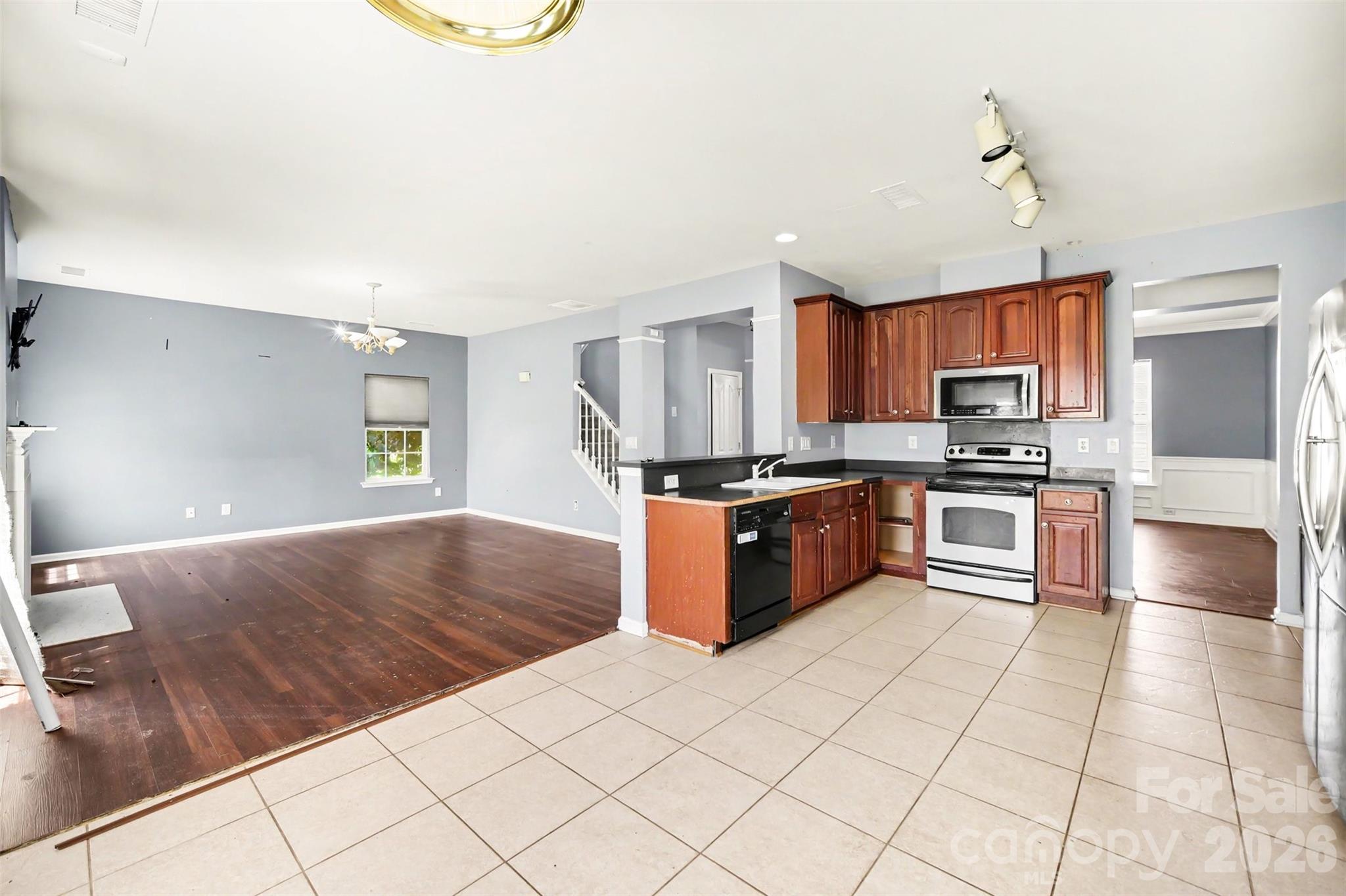 3306 Daniel Place Drive — Charlotte