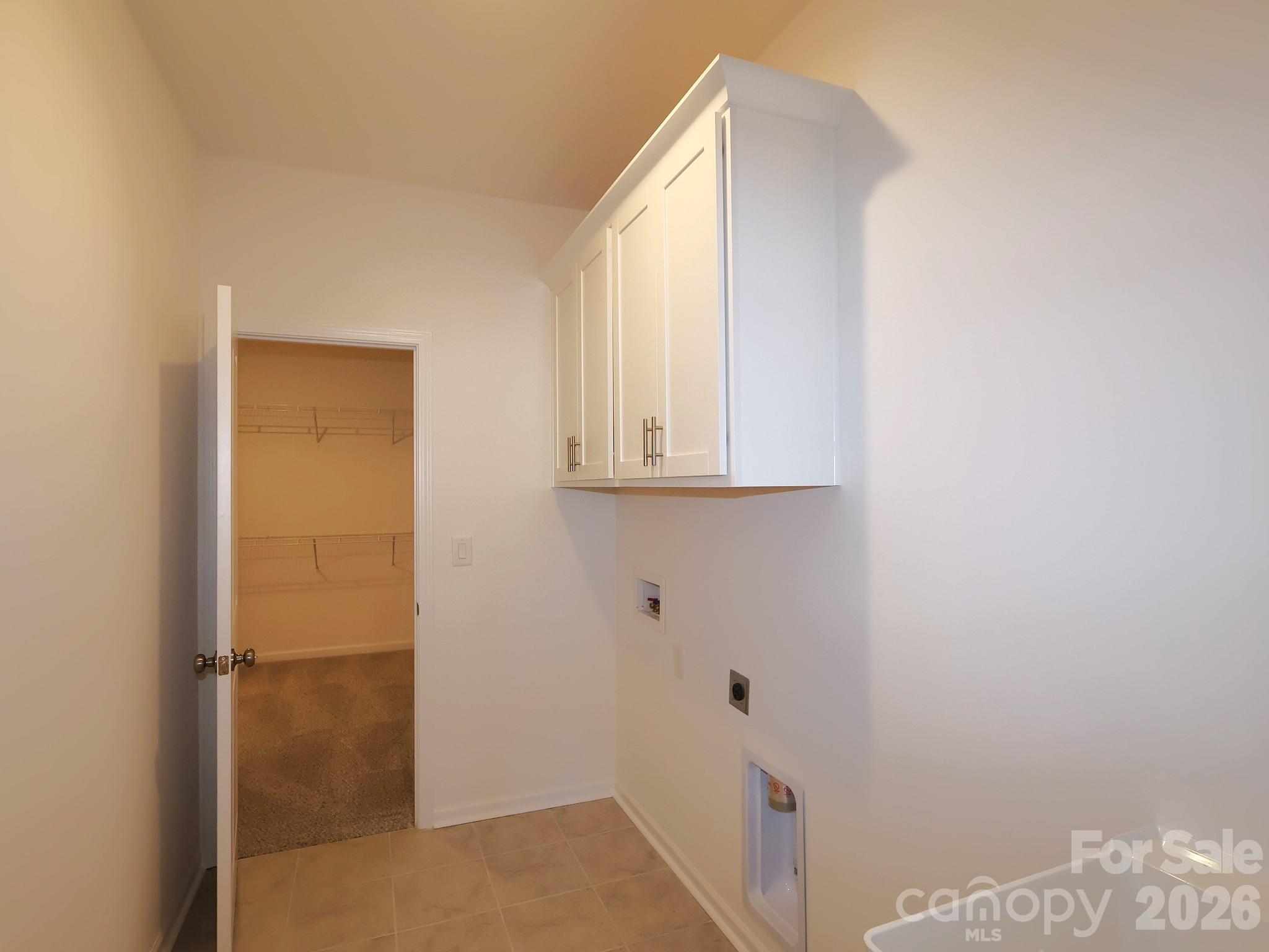 9112 Catboat Street — Huntersville