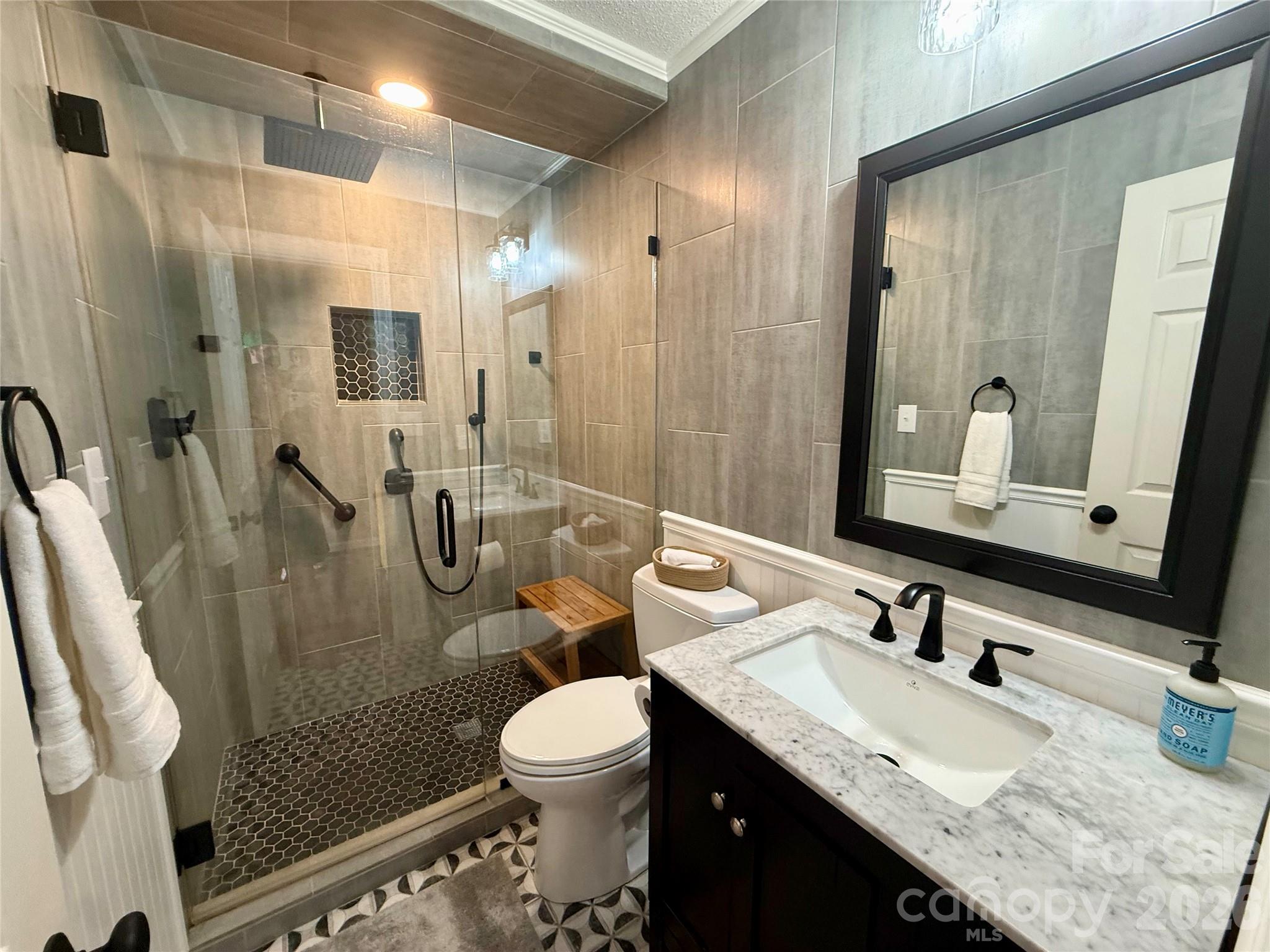 2705 North Center Street NW #65 — Hickory