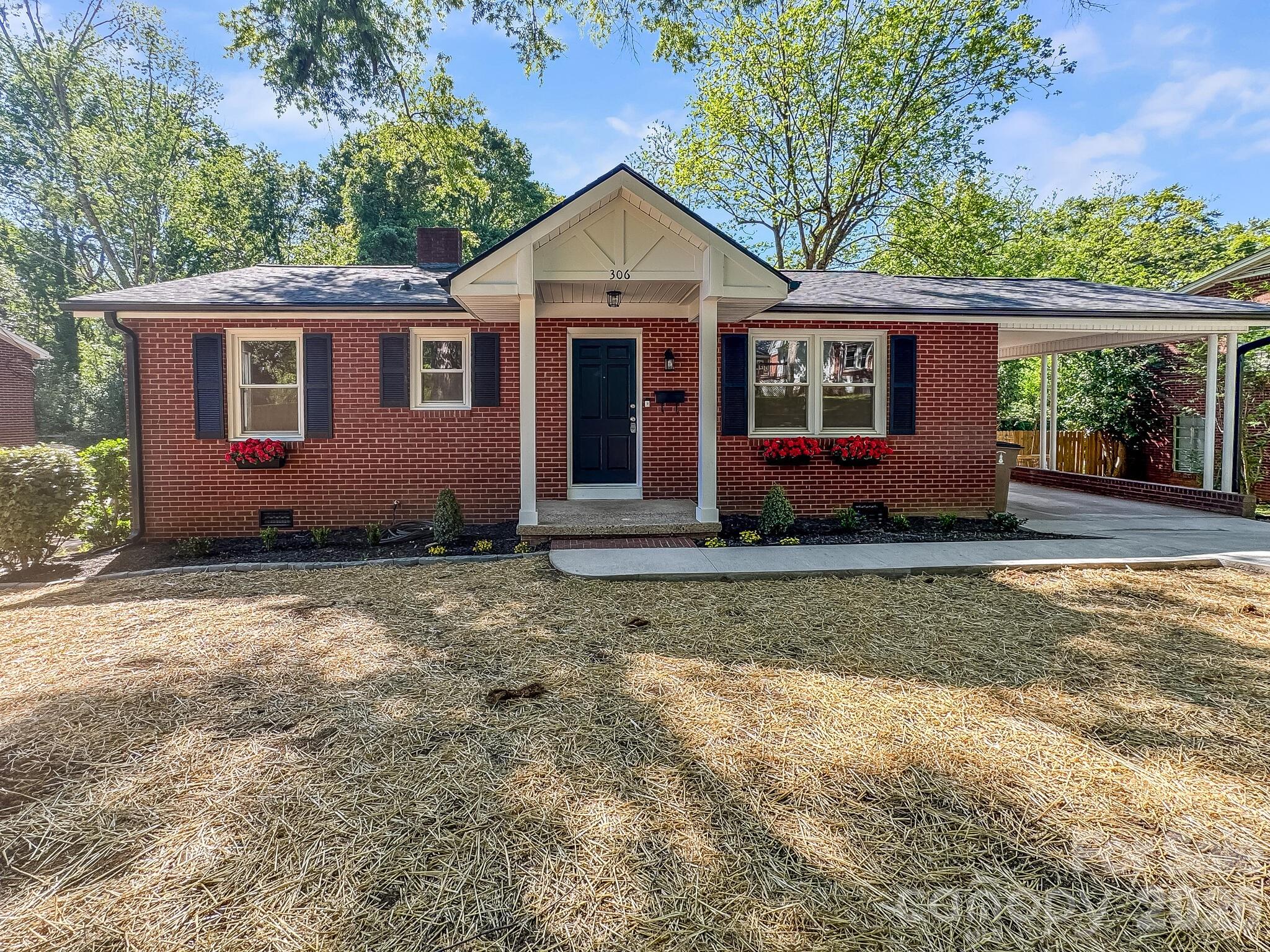 306 Whisnant Street — Shelby