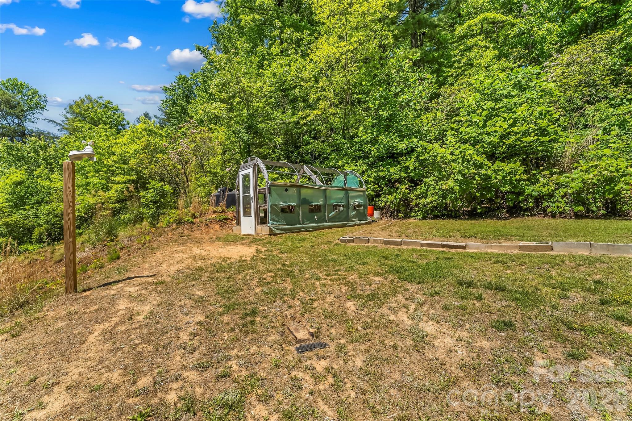 482 Gap Creek Road — Zirconia