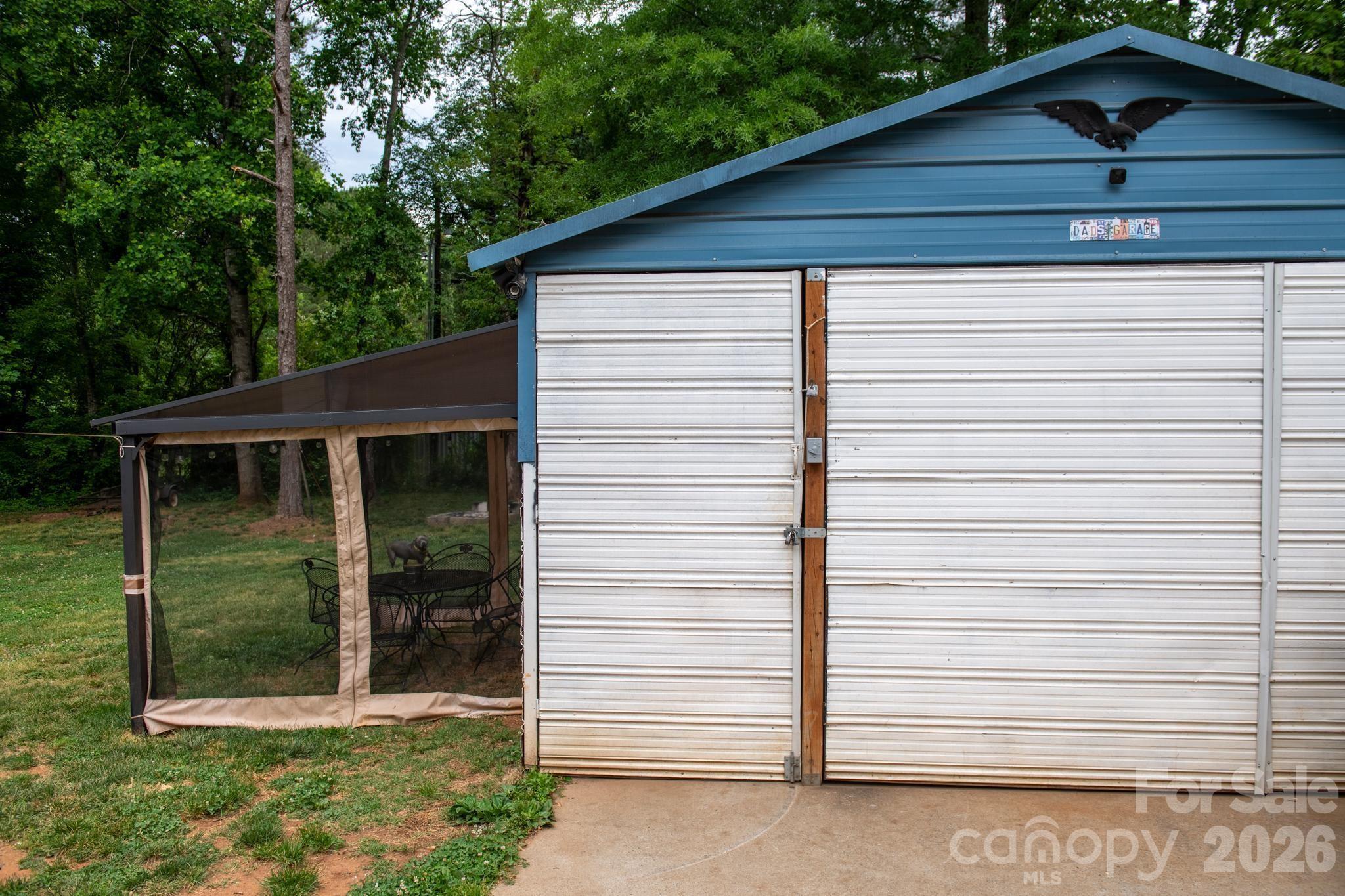2308 walt arney Road — Lenoir