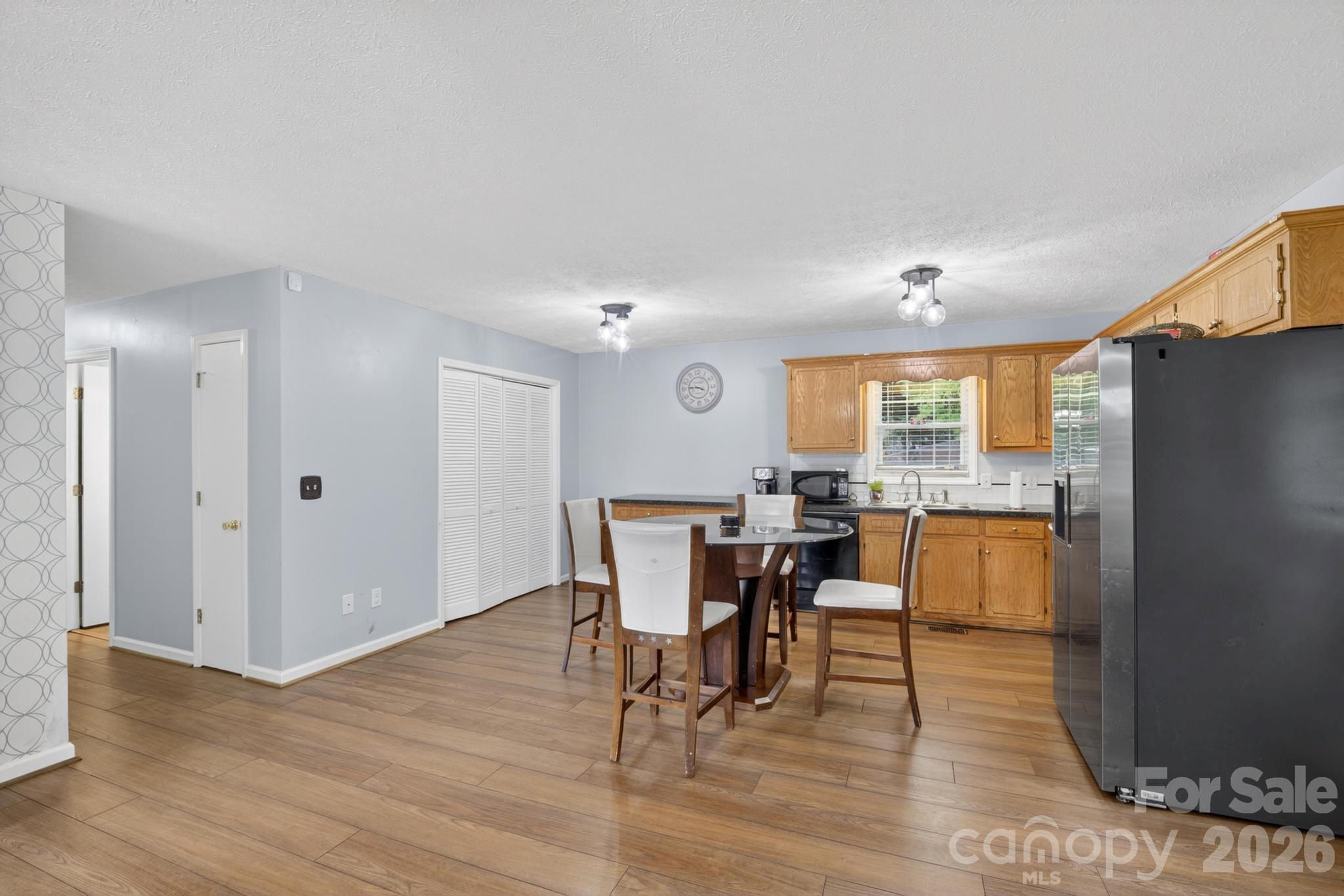 2308 walt arney Road — Lenoir